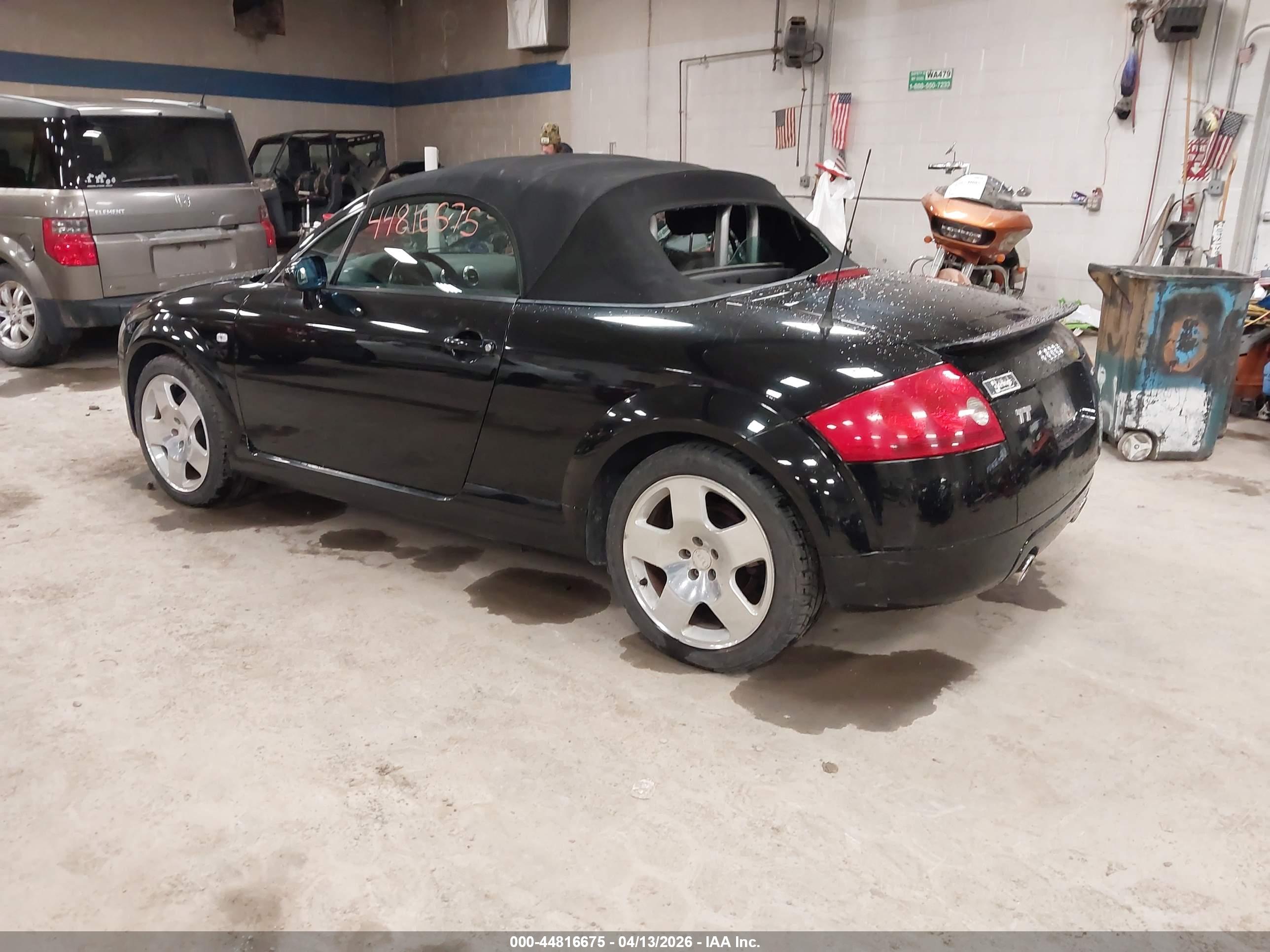 AUDI TT image 3