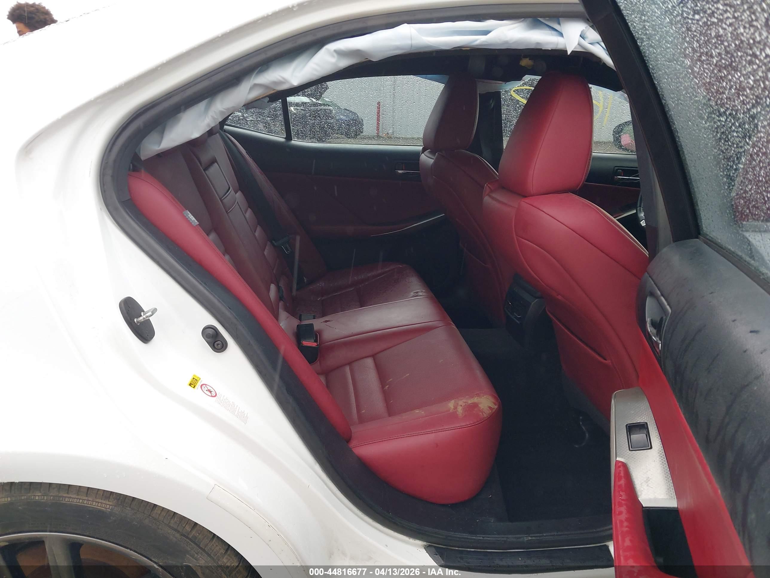 LEXUS IS image 8