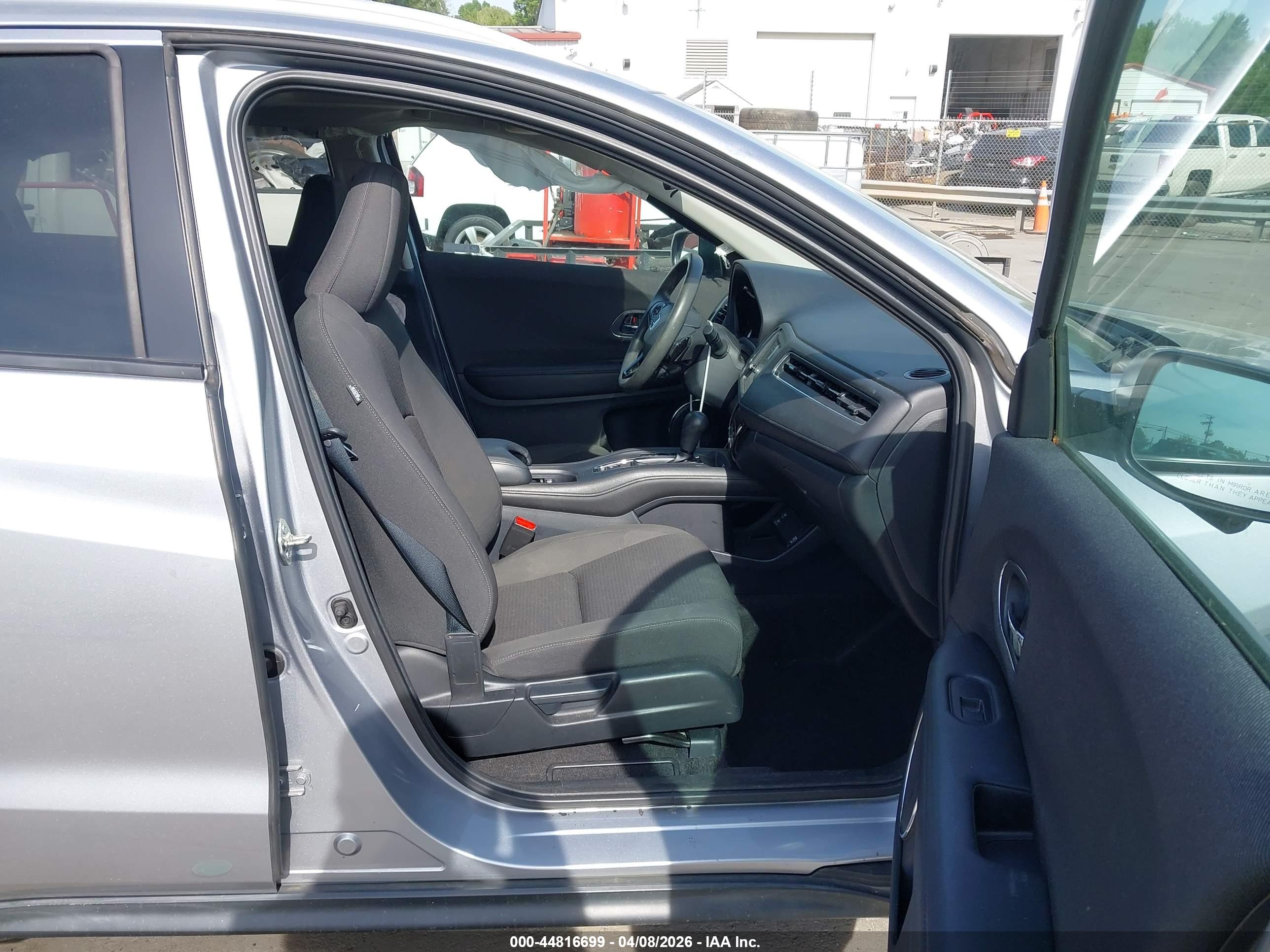 HONDA HR-V image 5