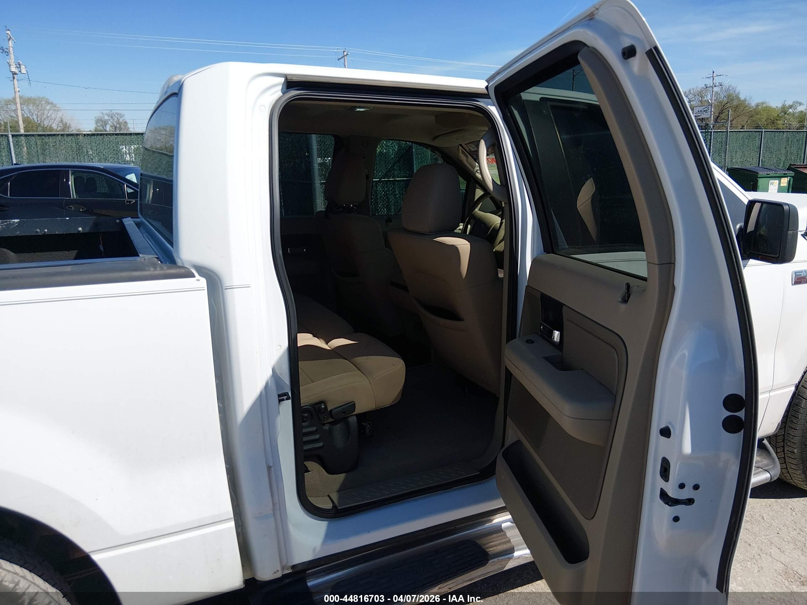 FORD F-150 image 8