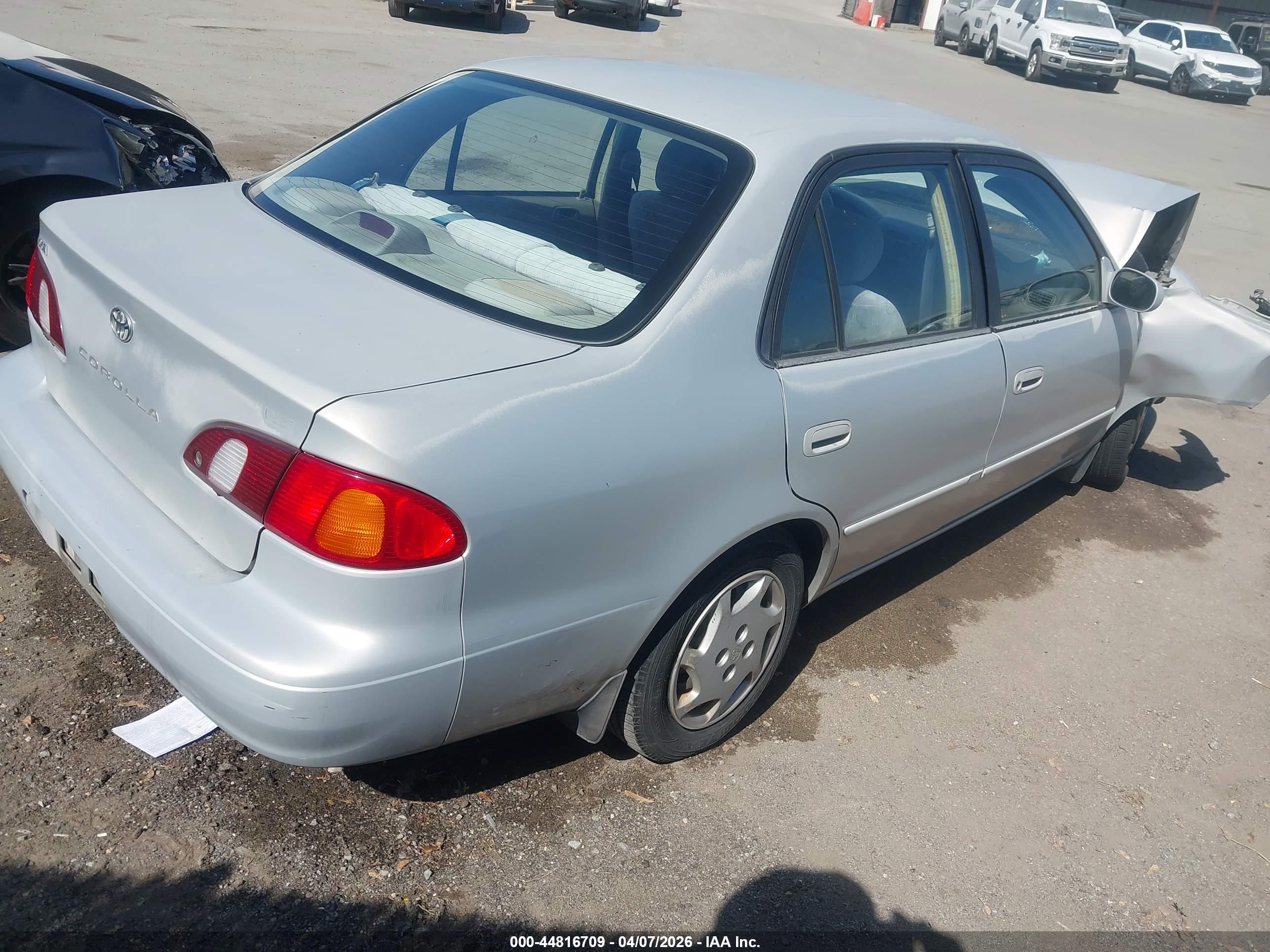 TOYOTA COROLLA image 4