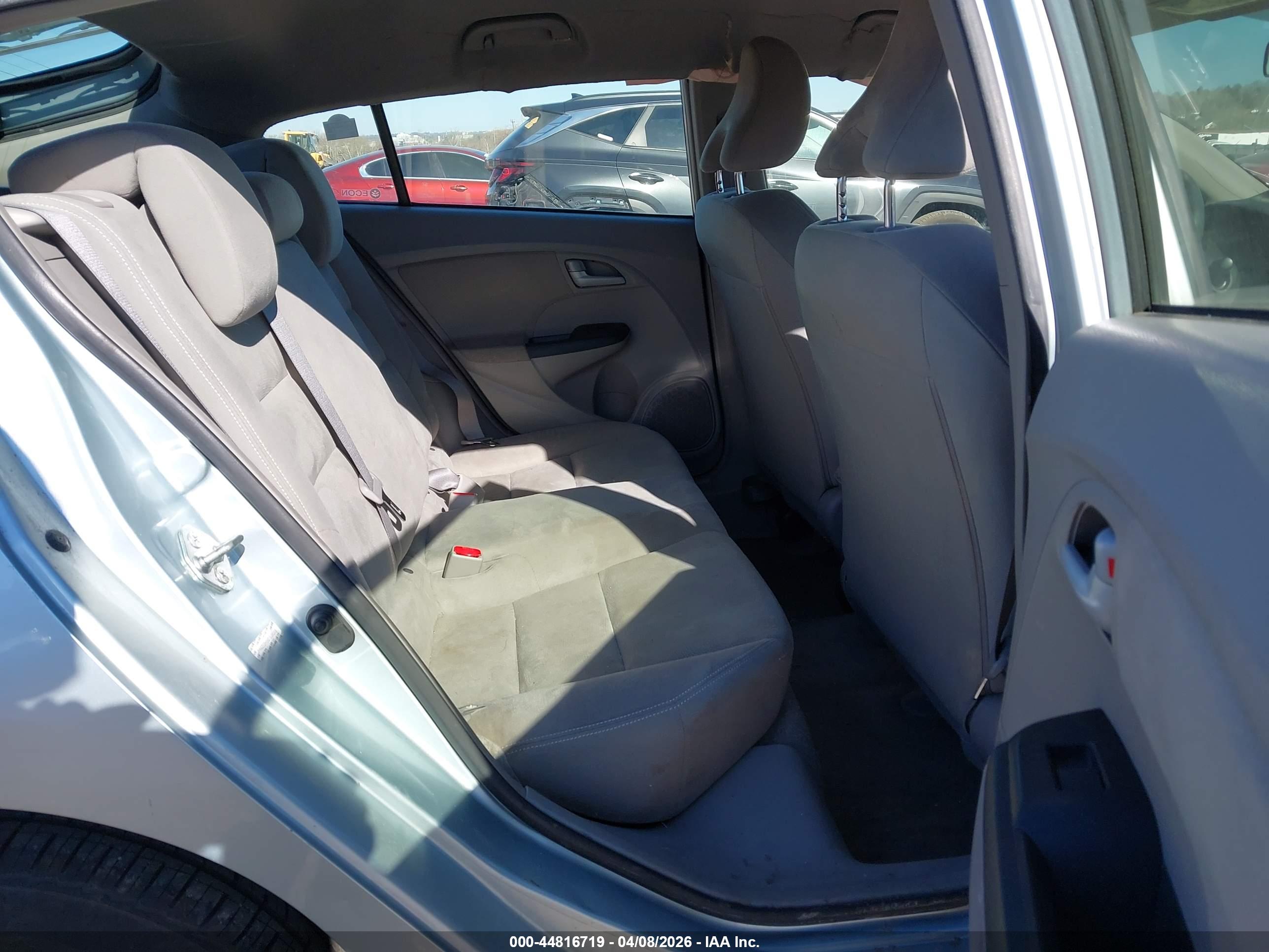 HONDA INSIGHT image 8