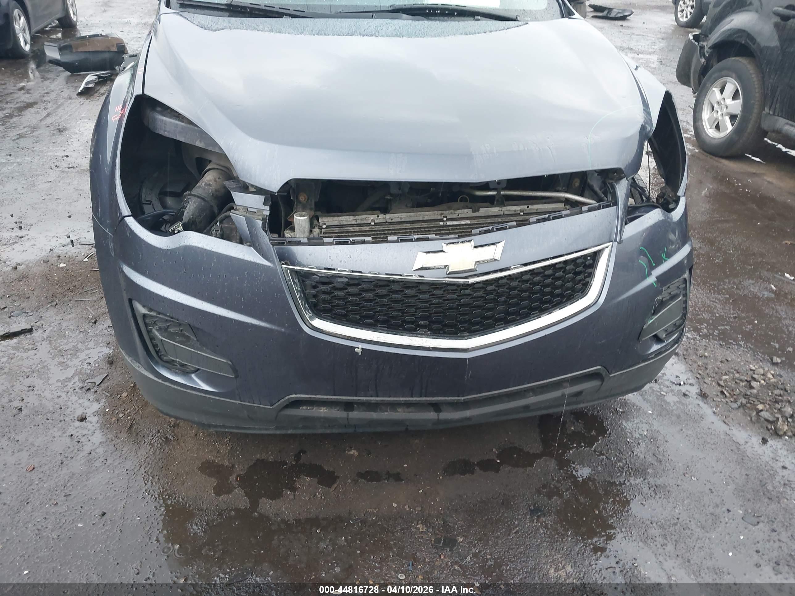 CHEVROLET EQUINOX image 6