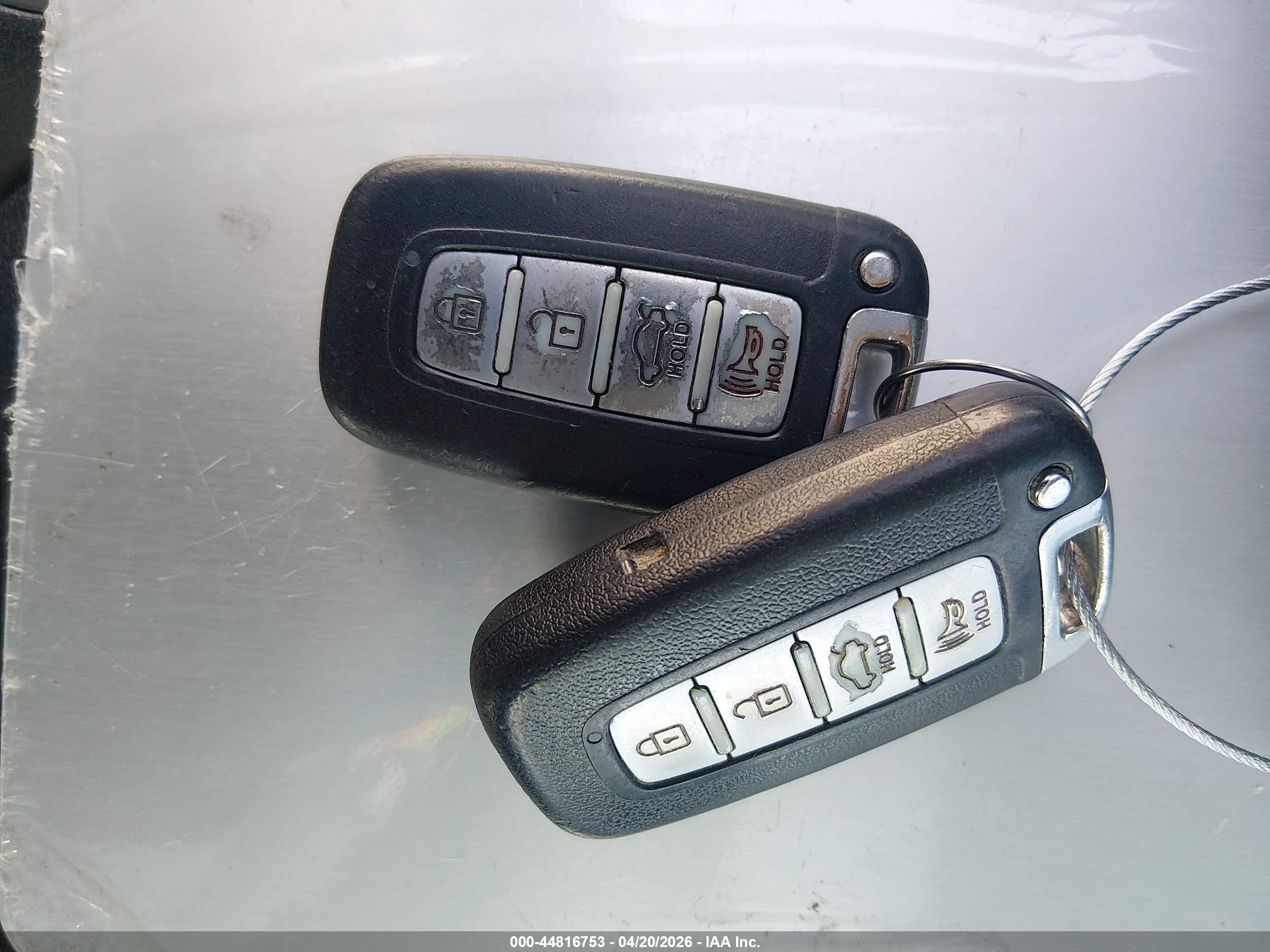 HYUNDAI SONATA image 11