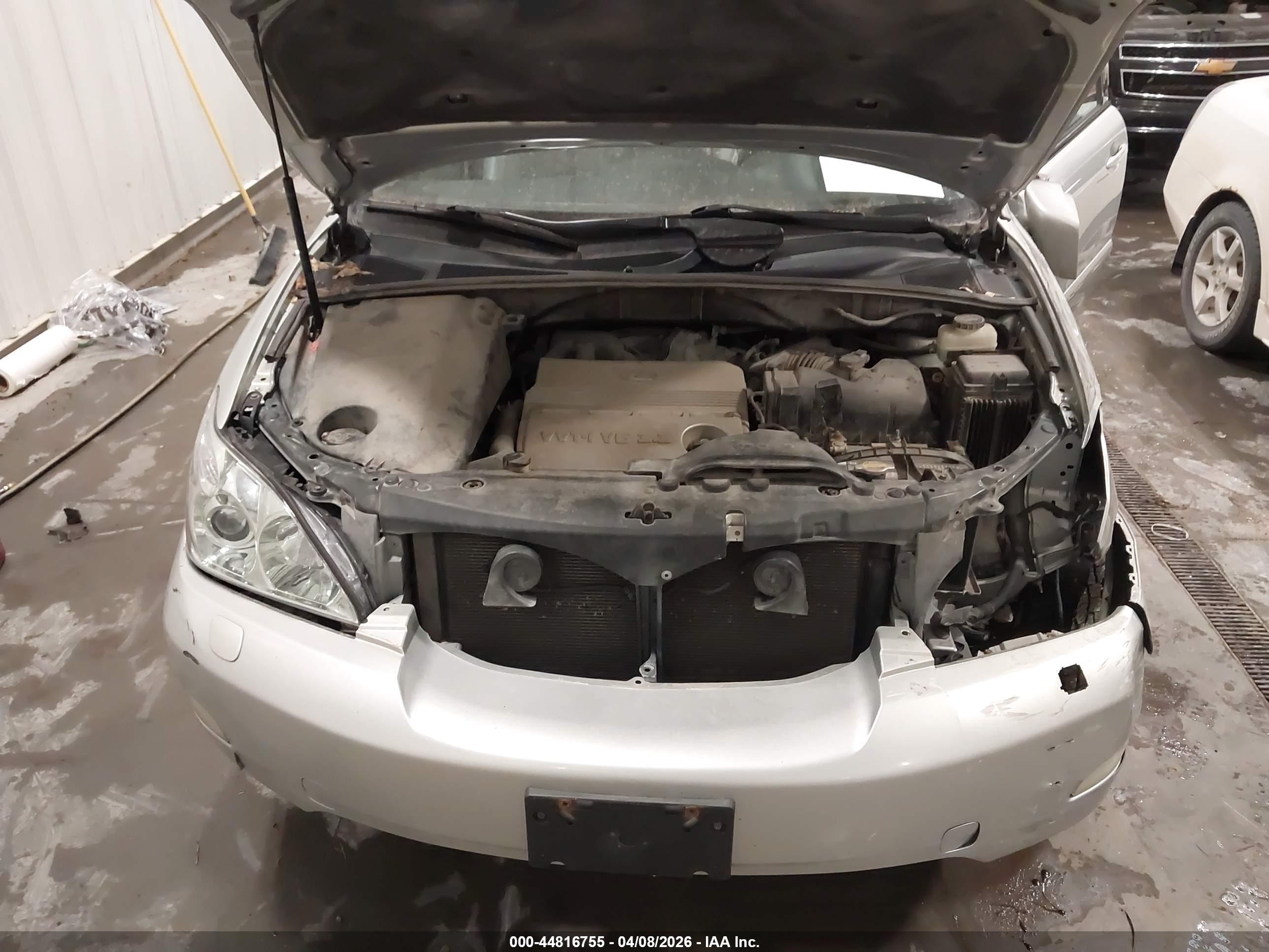 LEXUS RX image 10