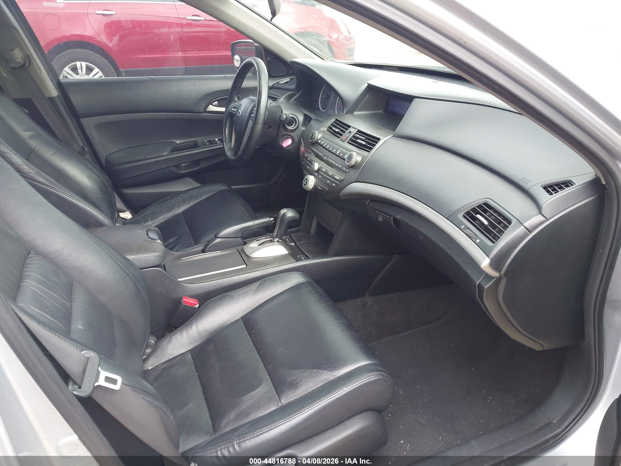 HONDA ACCORD image 5