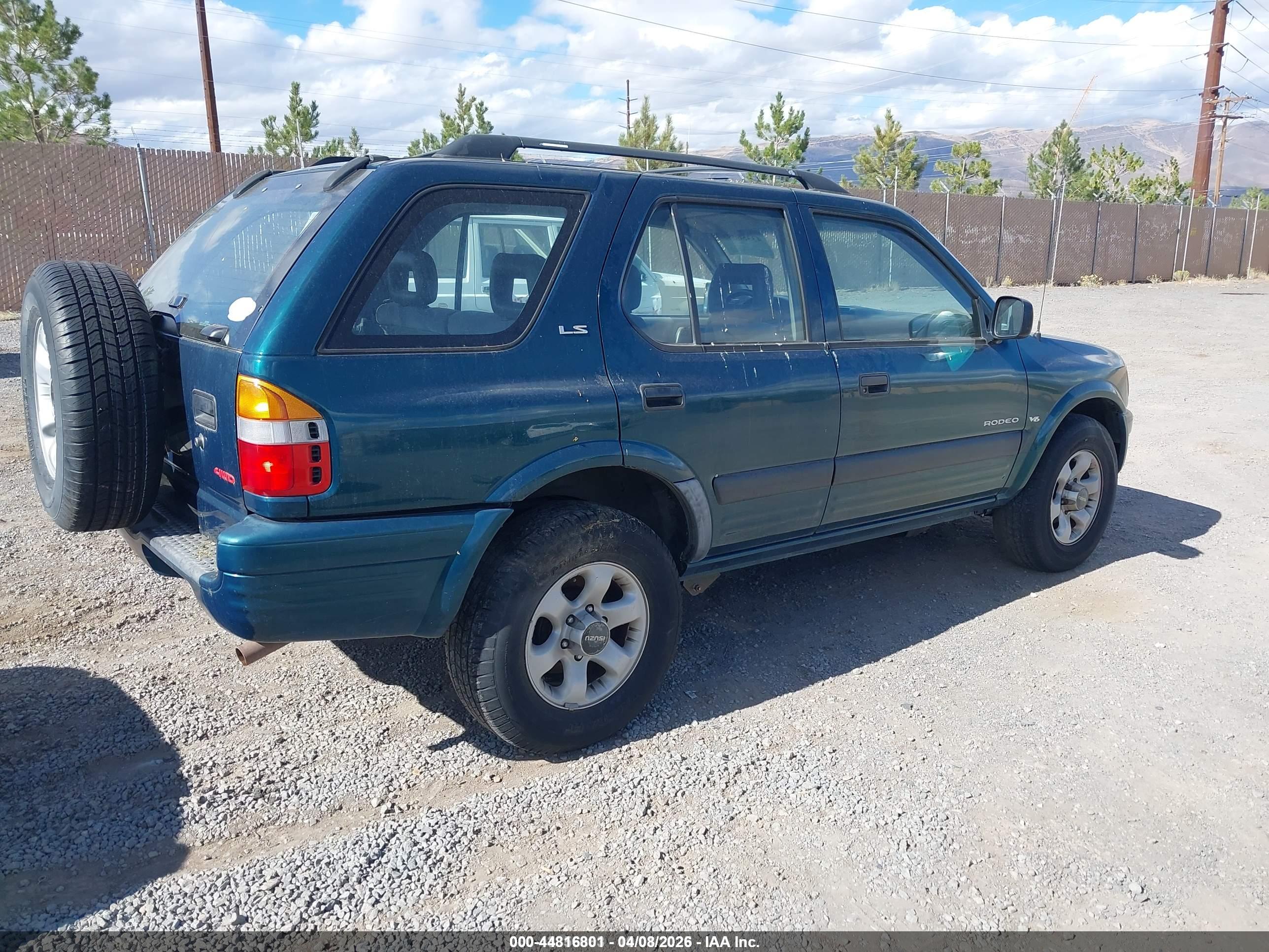 ISUZU RODEO image 4
