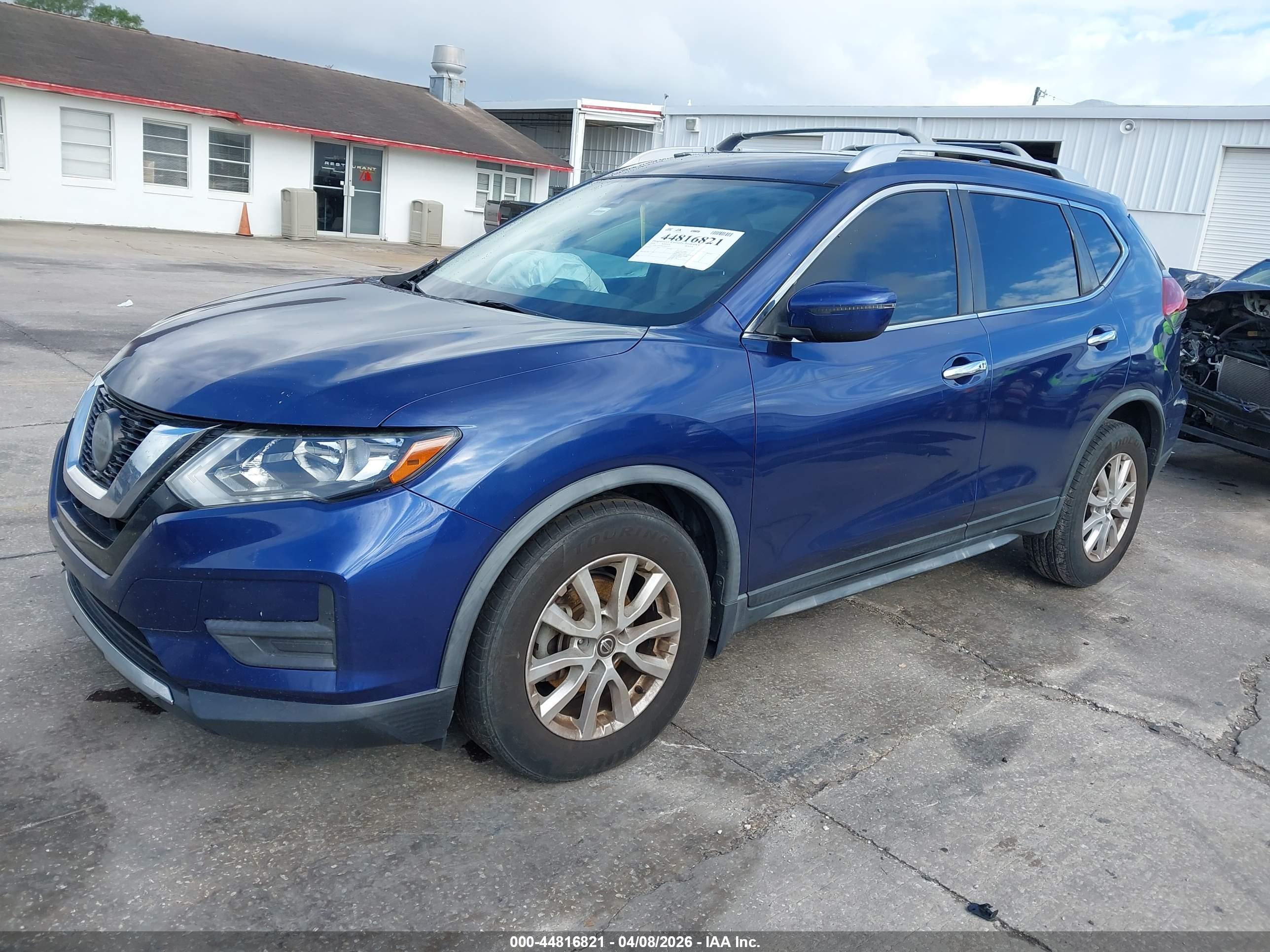 NISSAN ROGUE image 2