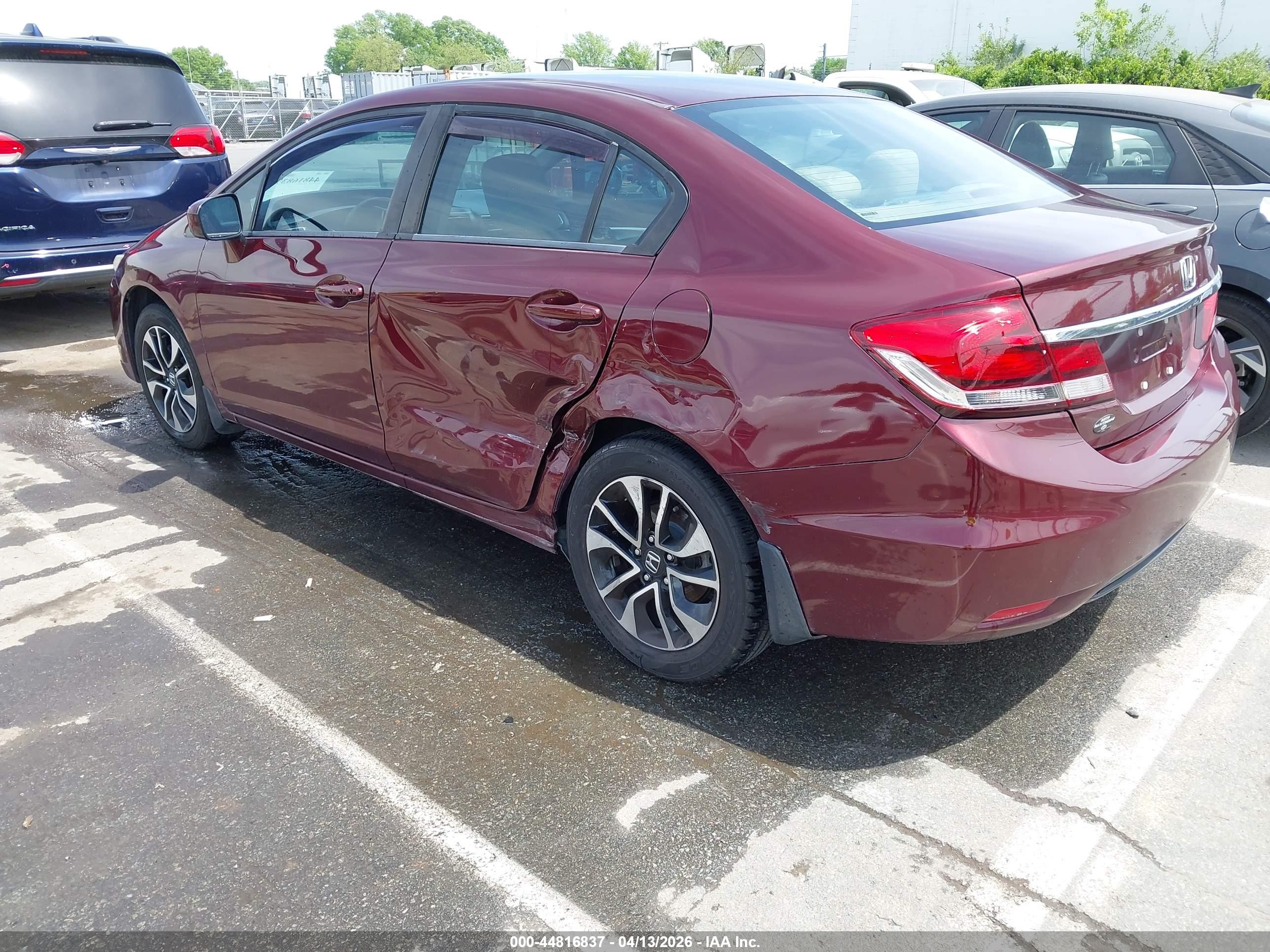 HONDA CIVIC image 3