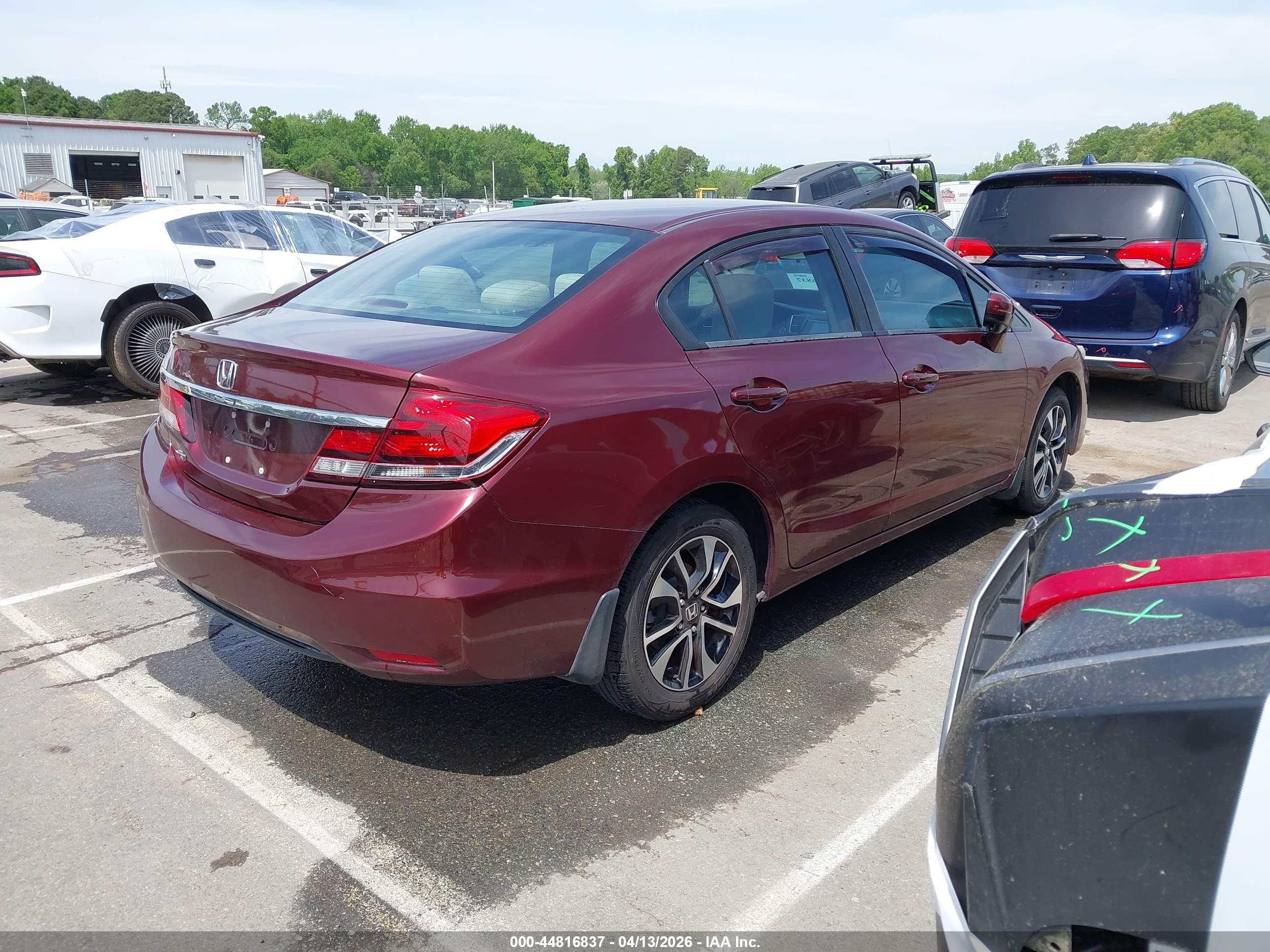 HONDA CIVIC image 4