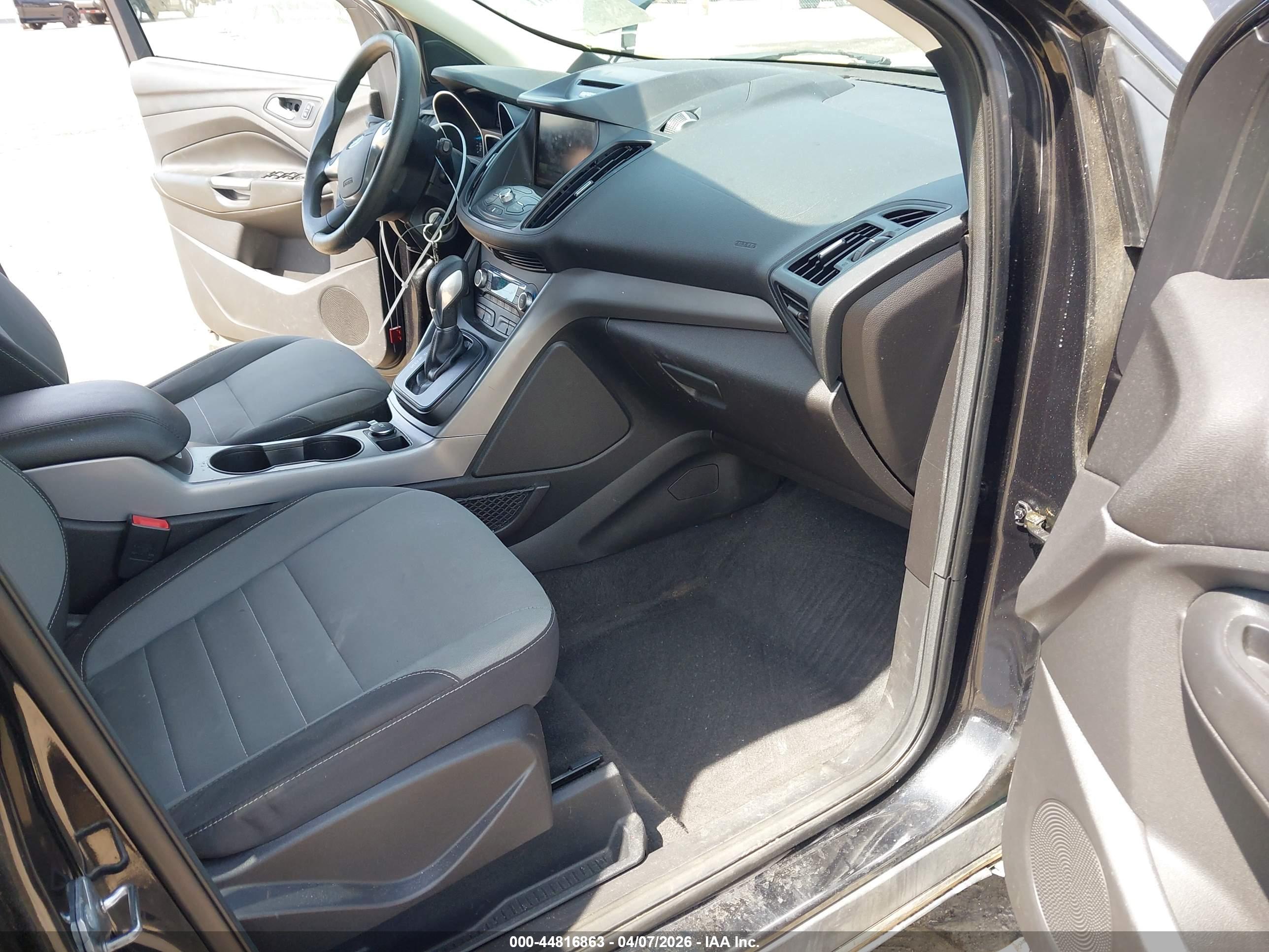 FORD ESCAPE image 5