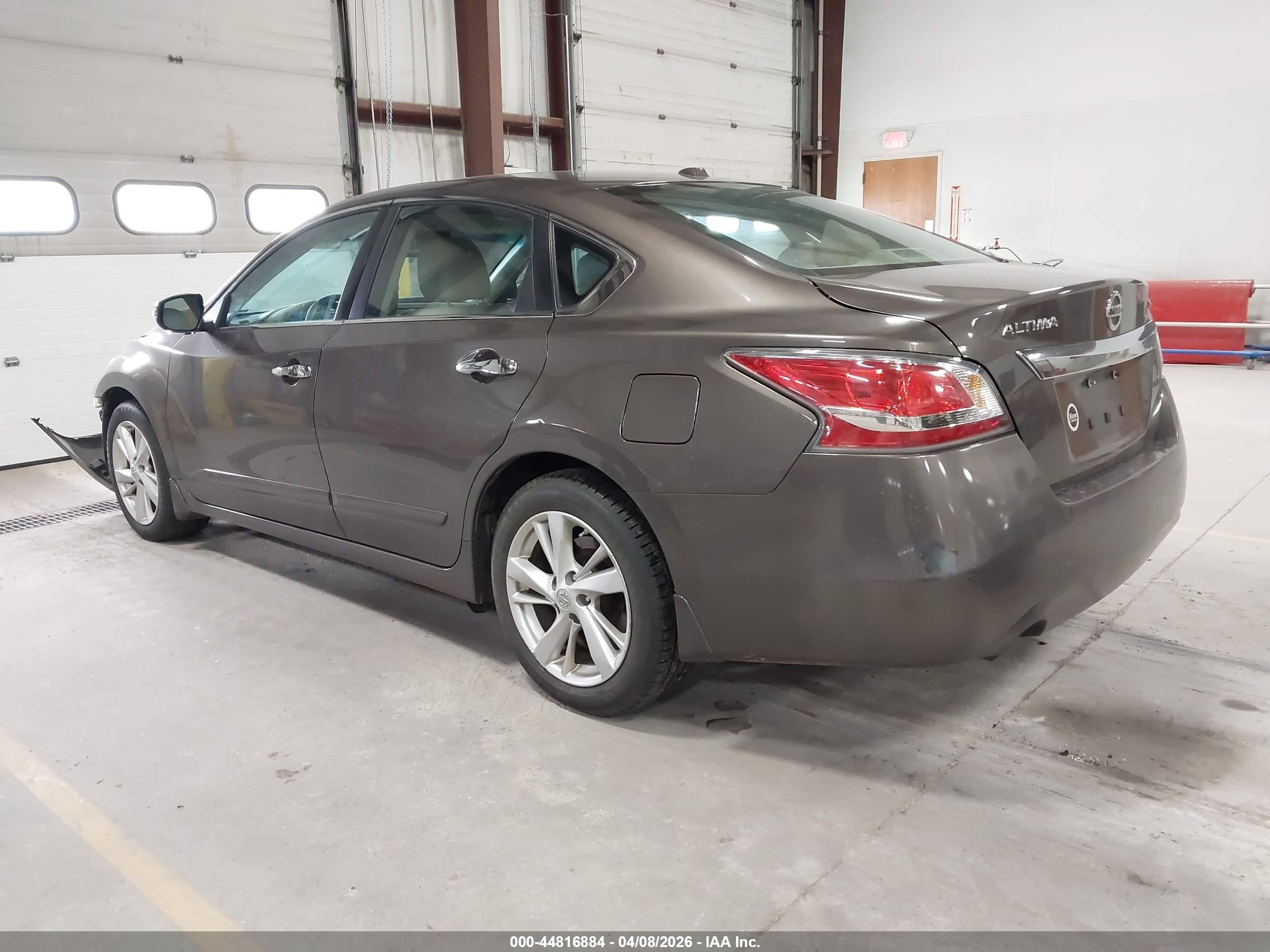 NISSAN ALTIMA image 3