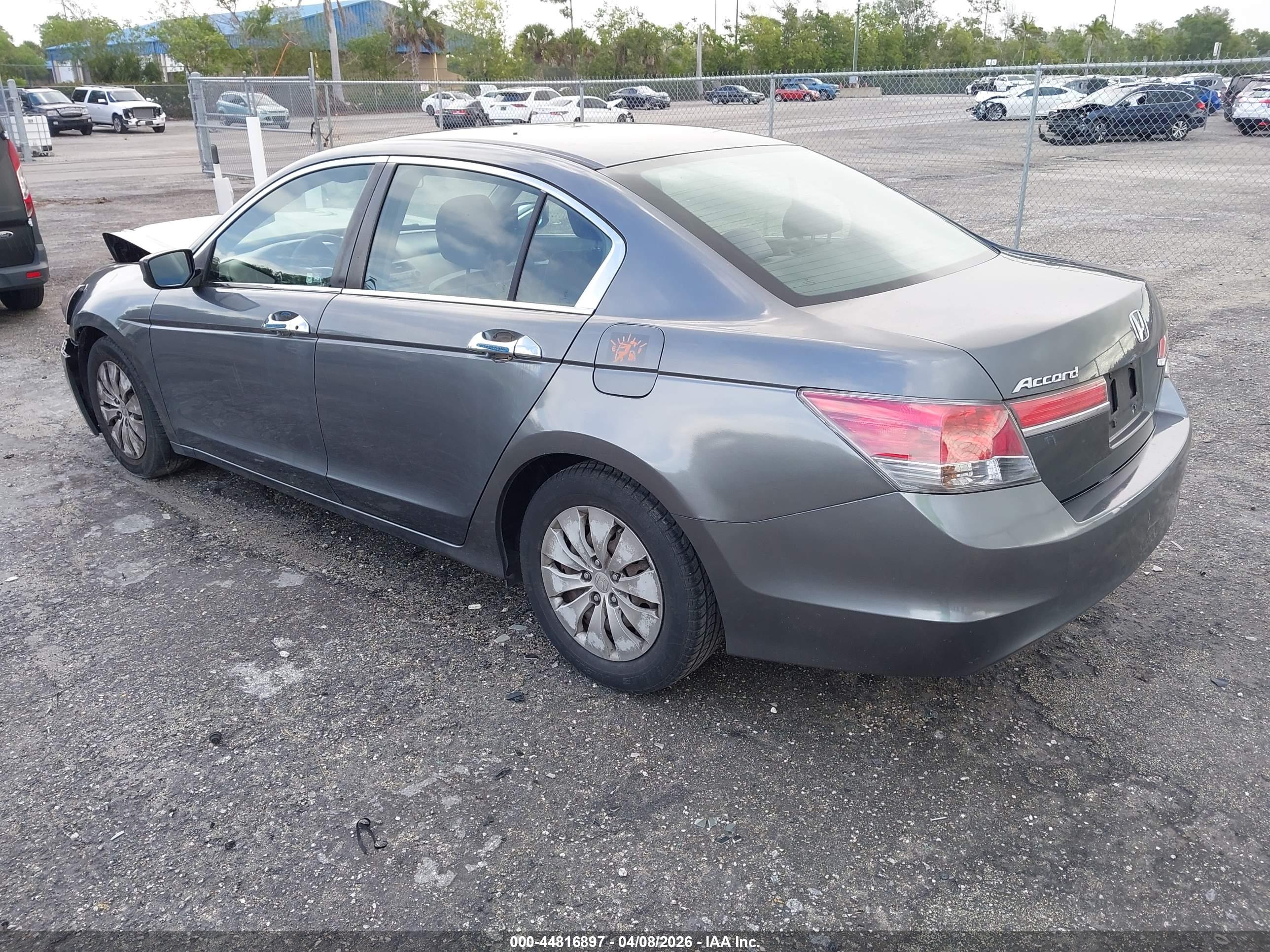 HONDA ACCORD image 3
