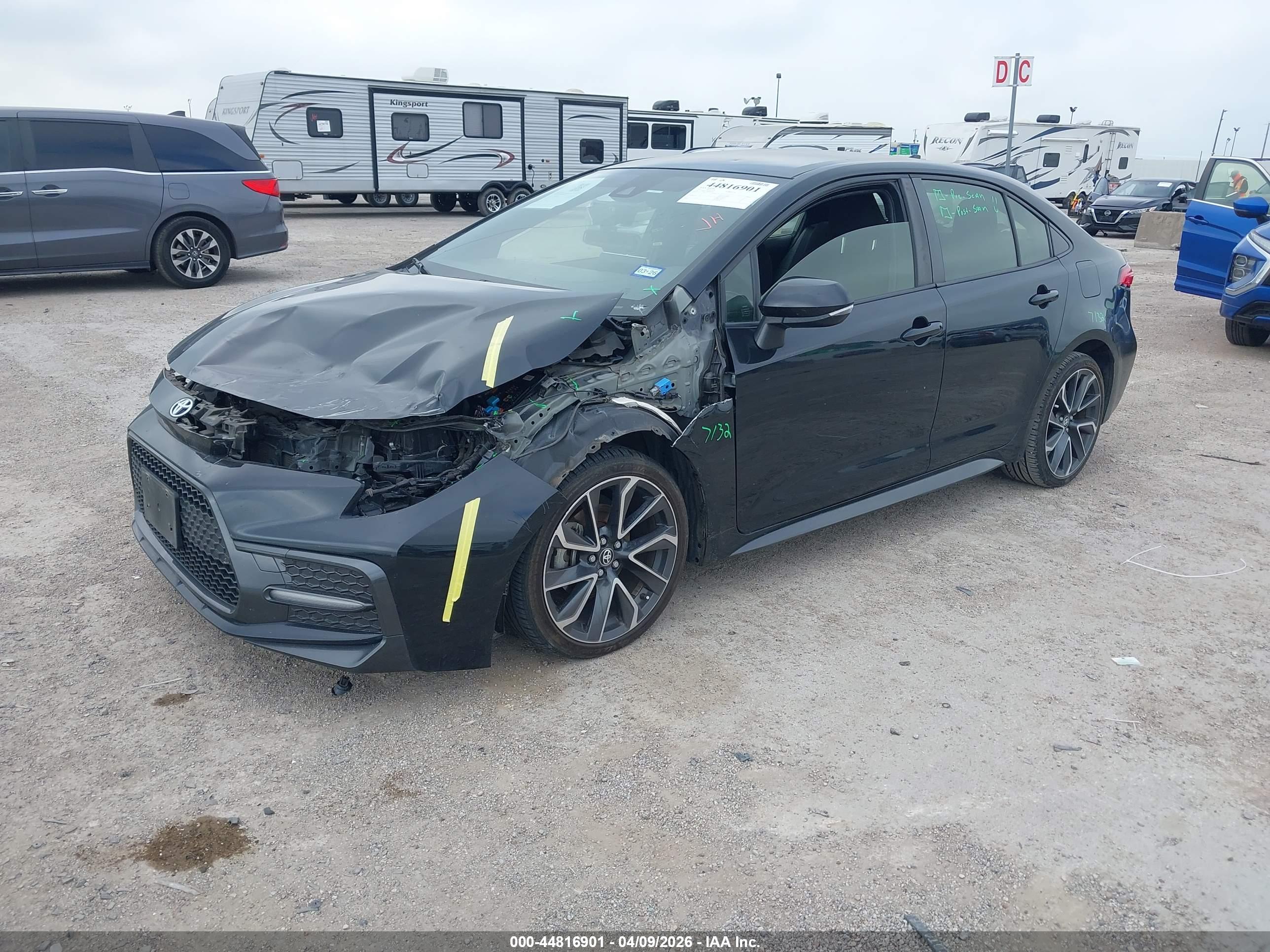TOYOTA COROLLA image 2