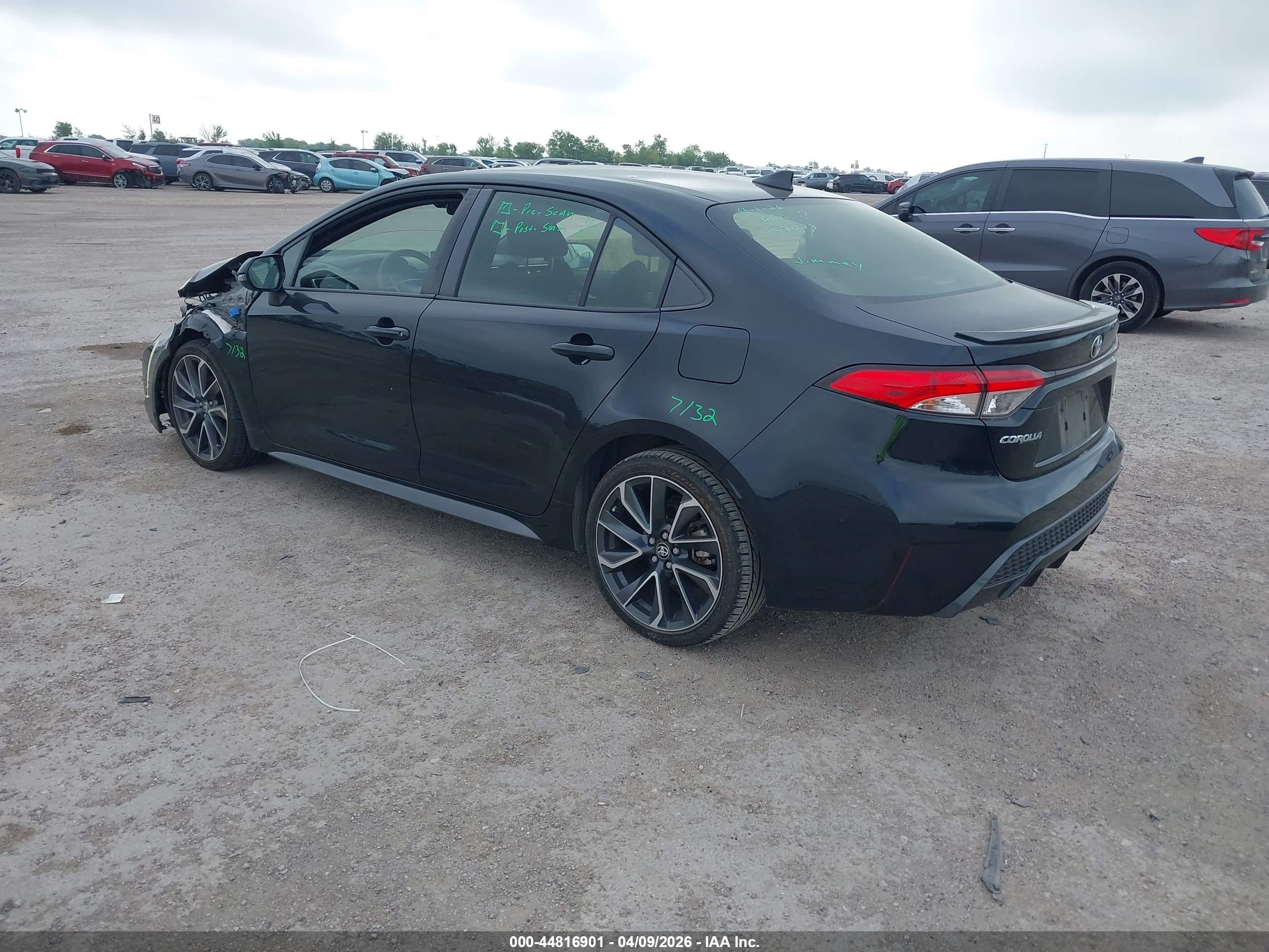 TOYOTA COROLLA image 3