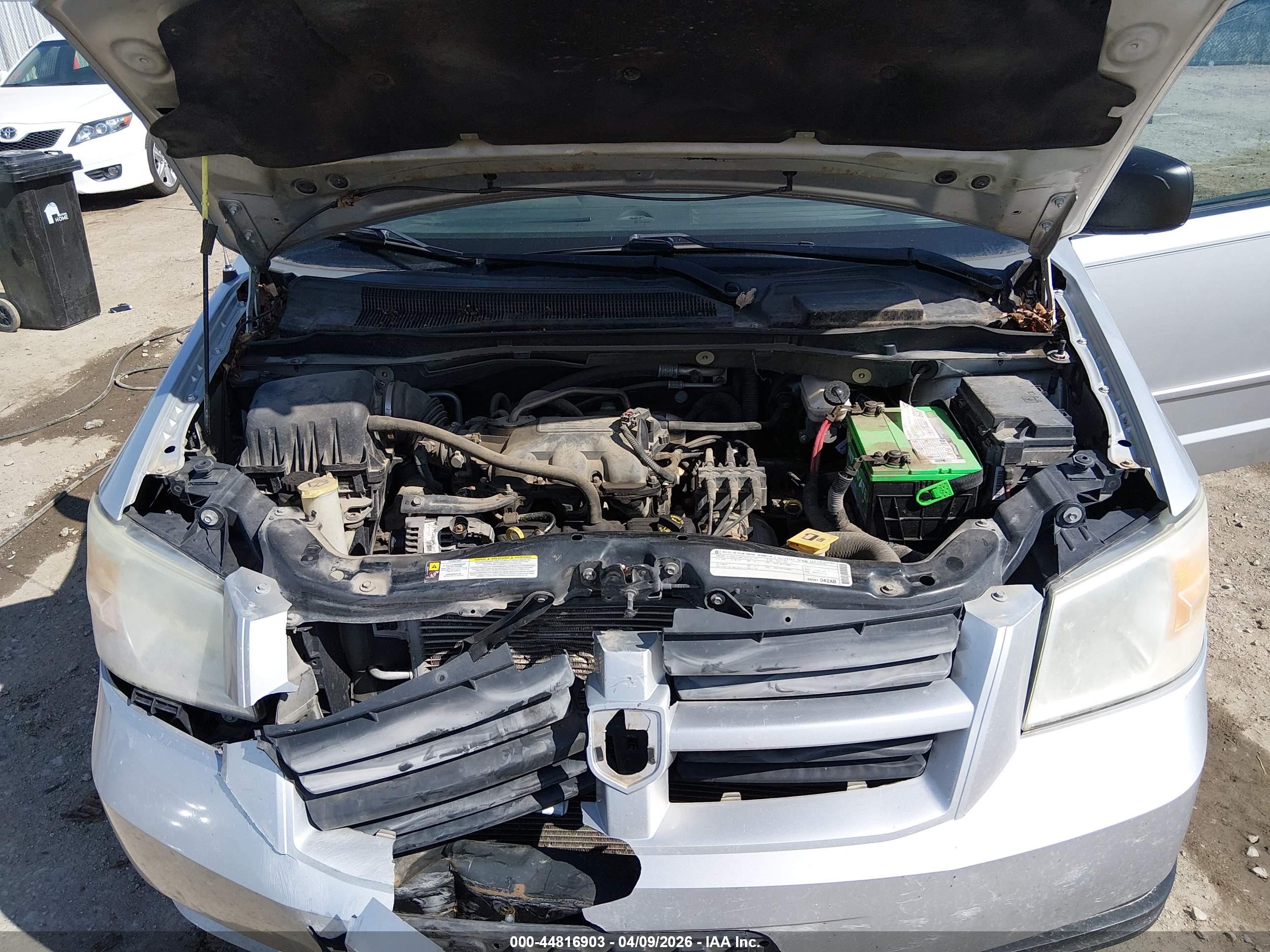 DODGE GRAND image 10