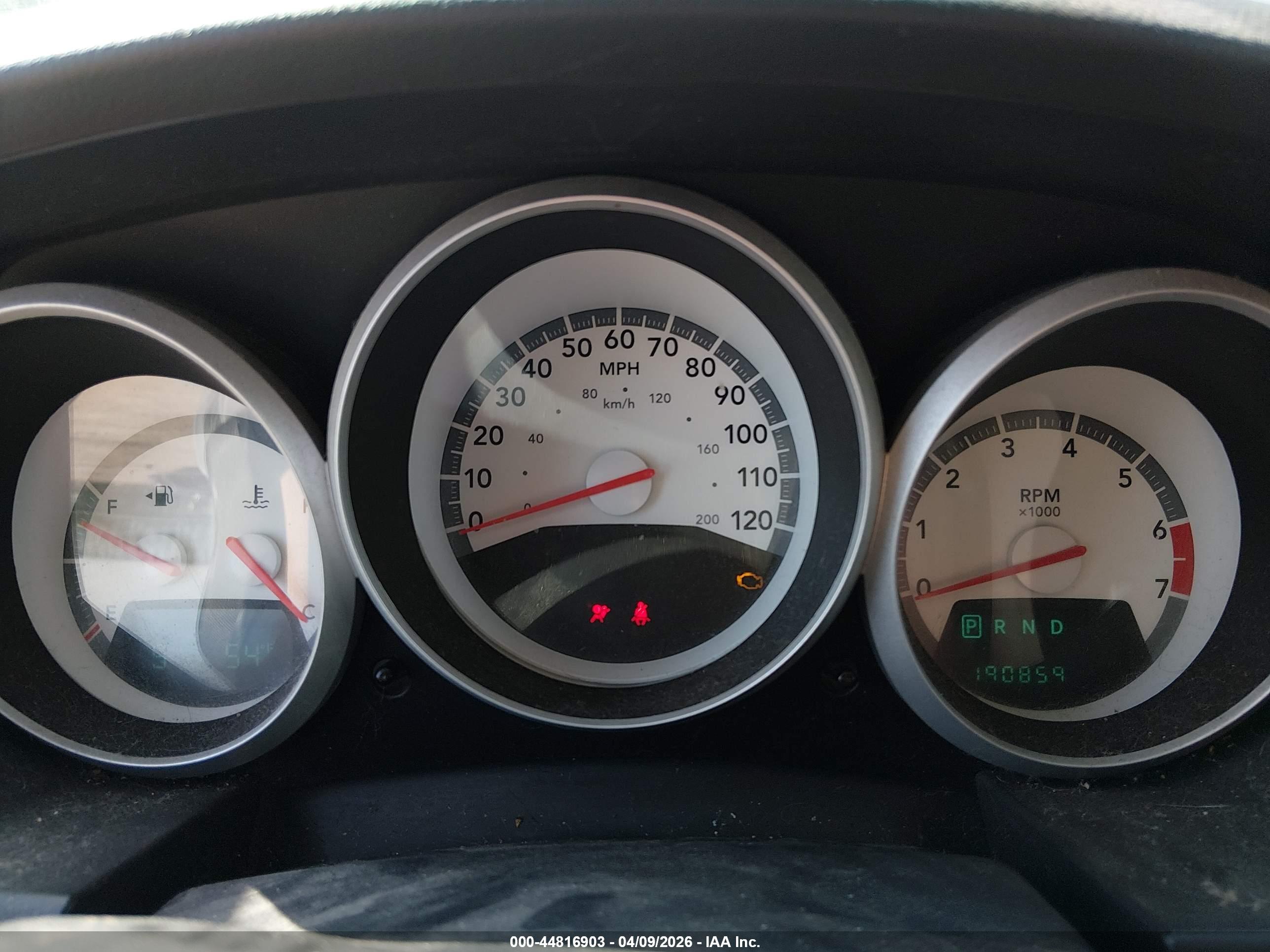 DODGE GRAND image 7