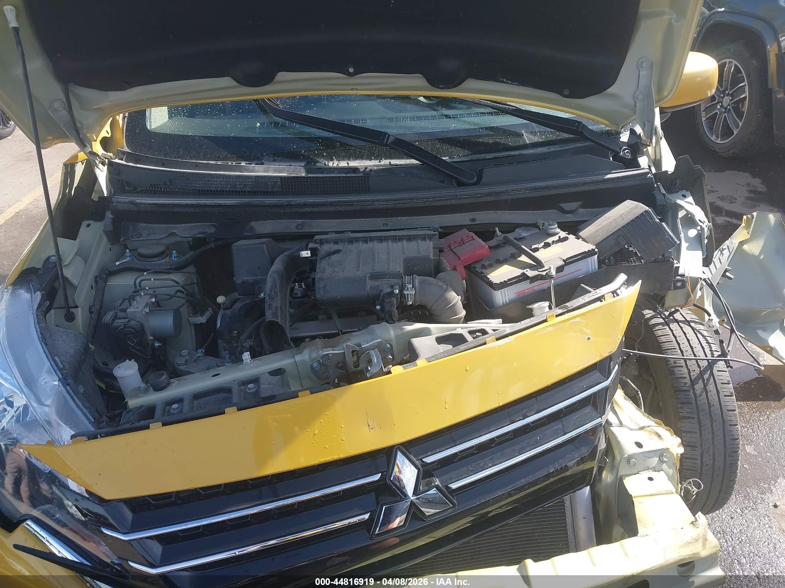 MITSUBISHI MIRAGE image 10