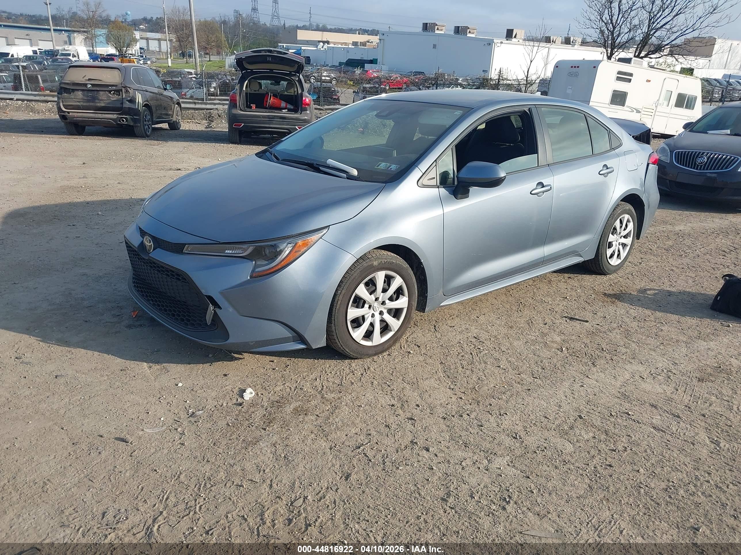 TOYOTA COROLLA image 2