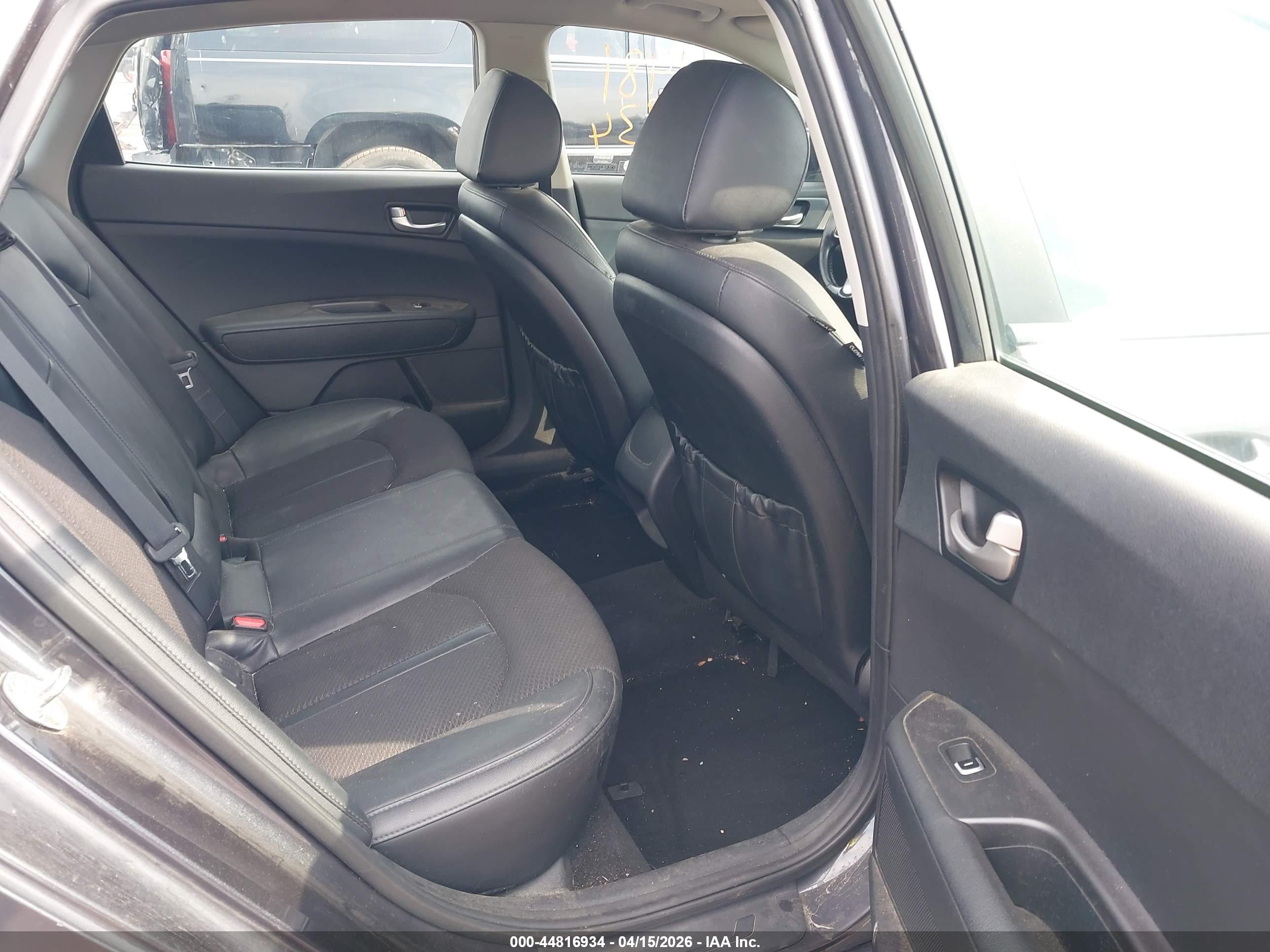 KIA OPTIMA image 8