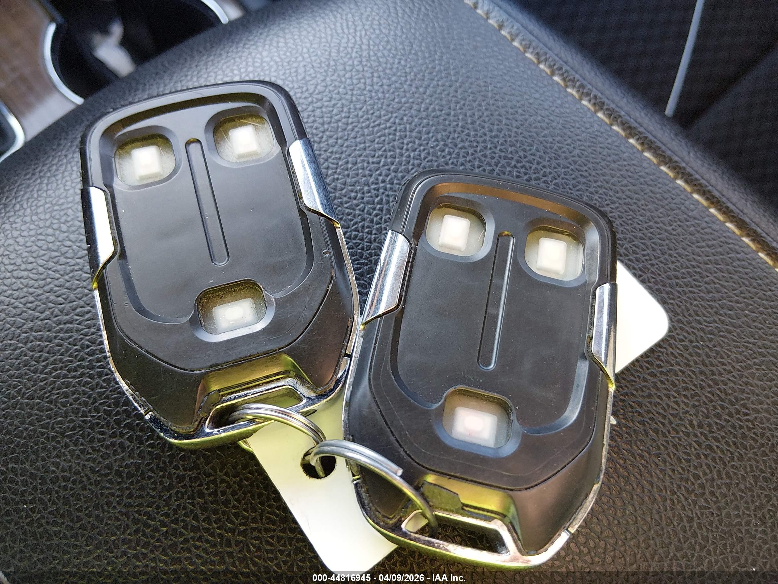 GMC ACADIA image 11