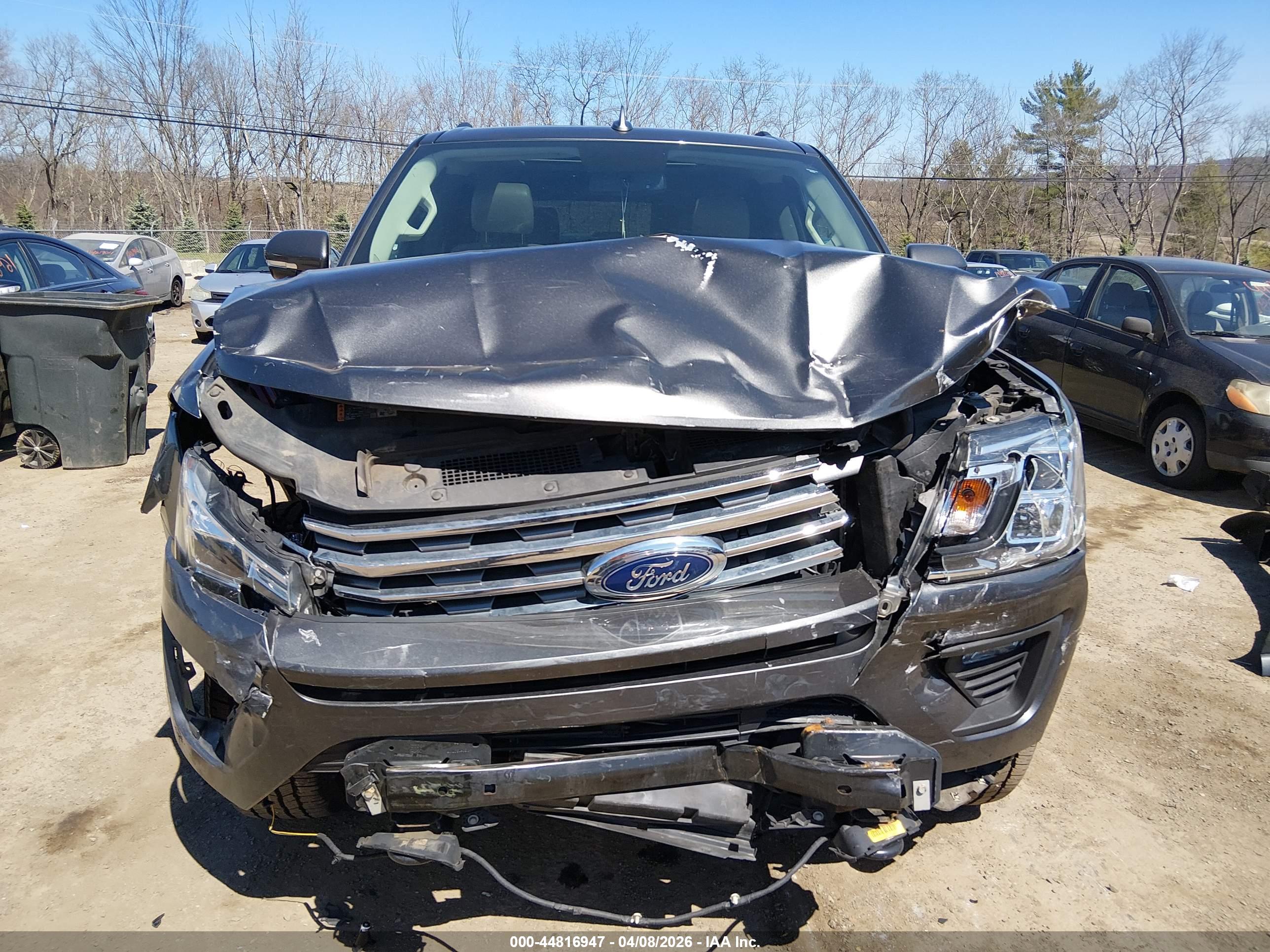FORD EXPEDITION image 6