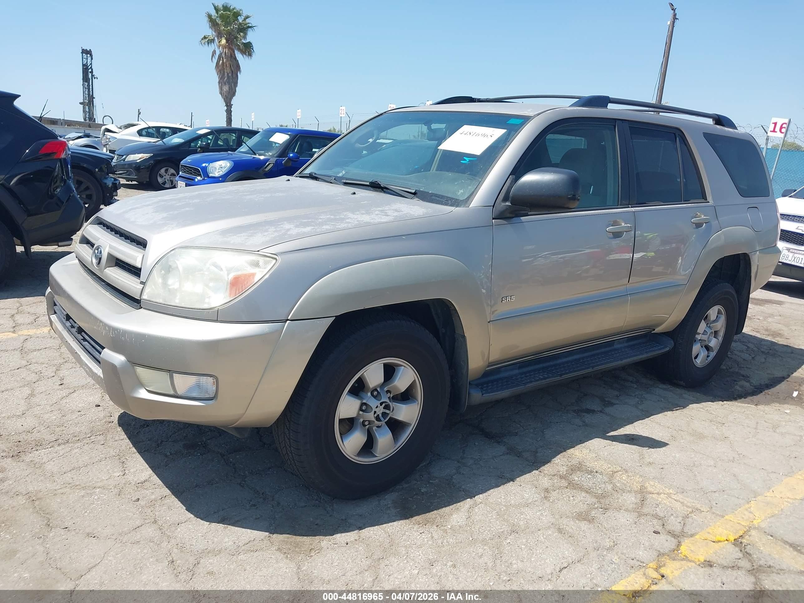 TOYOTA 4RUNNER image 2