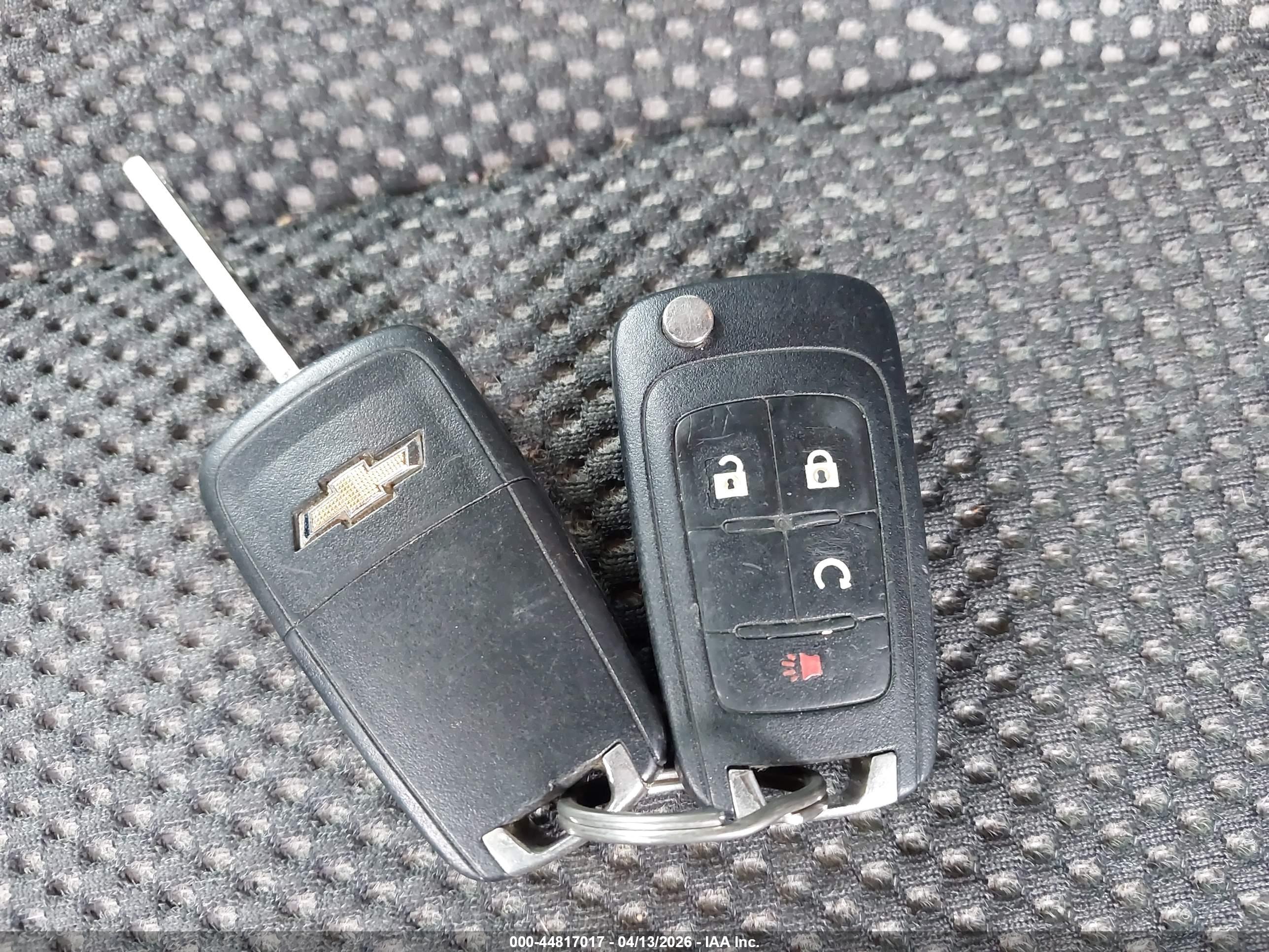 CHEVROLET EQUINOX image 11