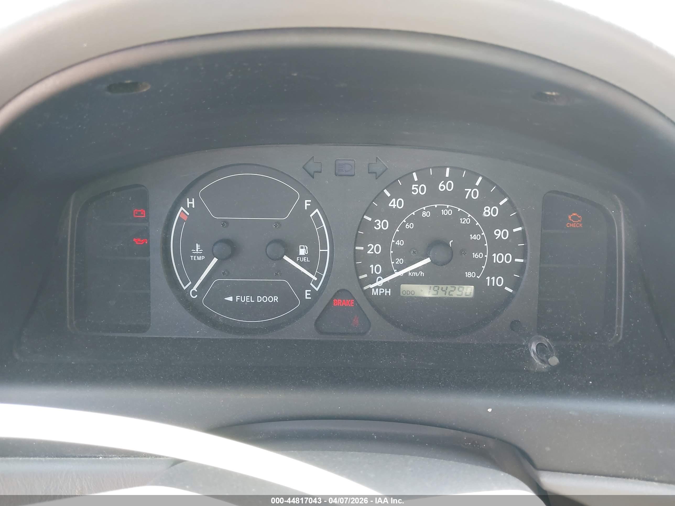 TOYOTA COROLLA image 7