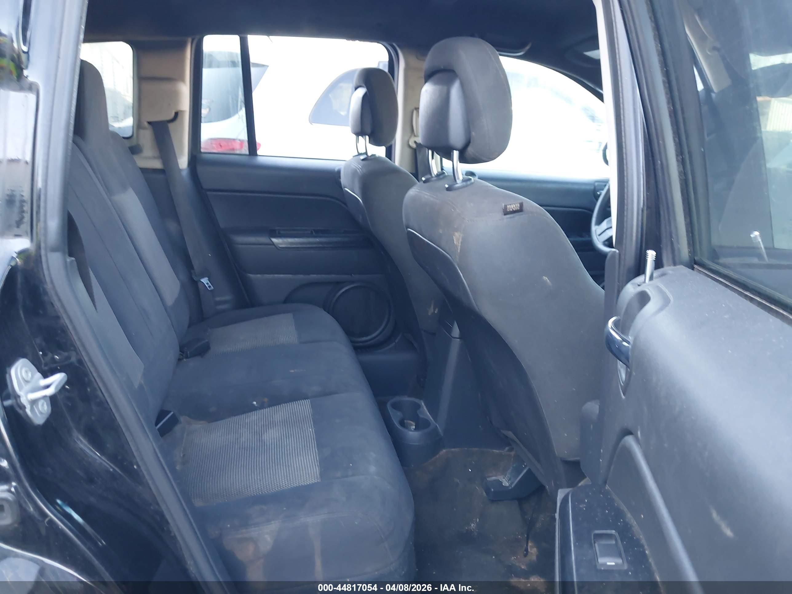JEEP COMPASS image 8