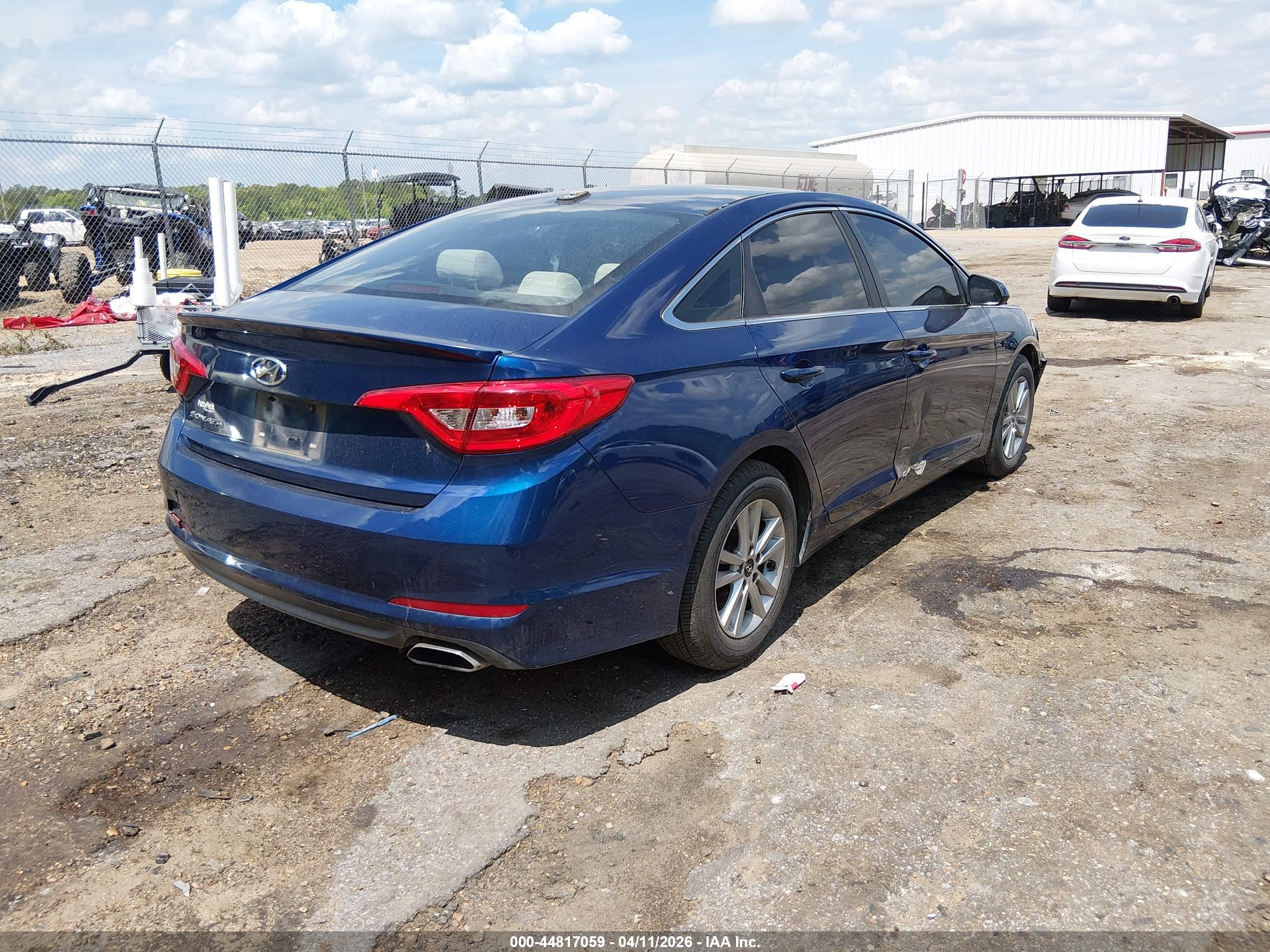 HYUNDAI SONATA image 4