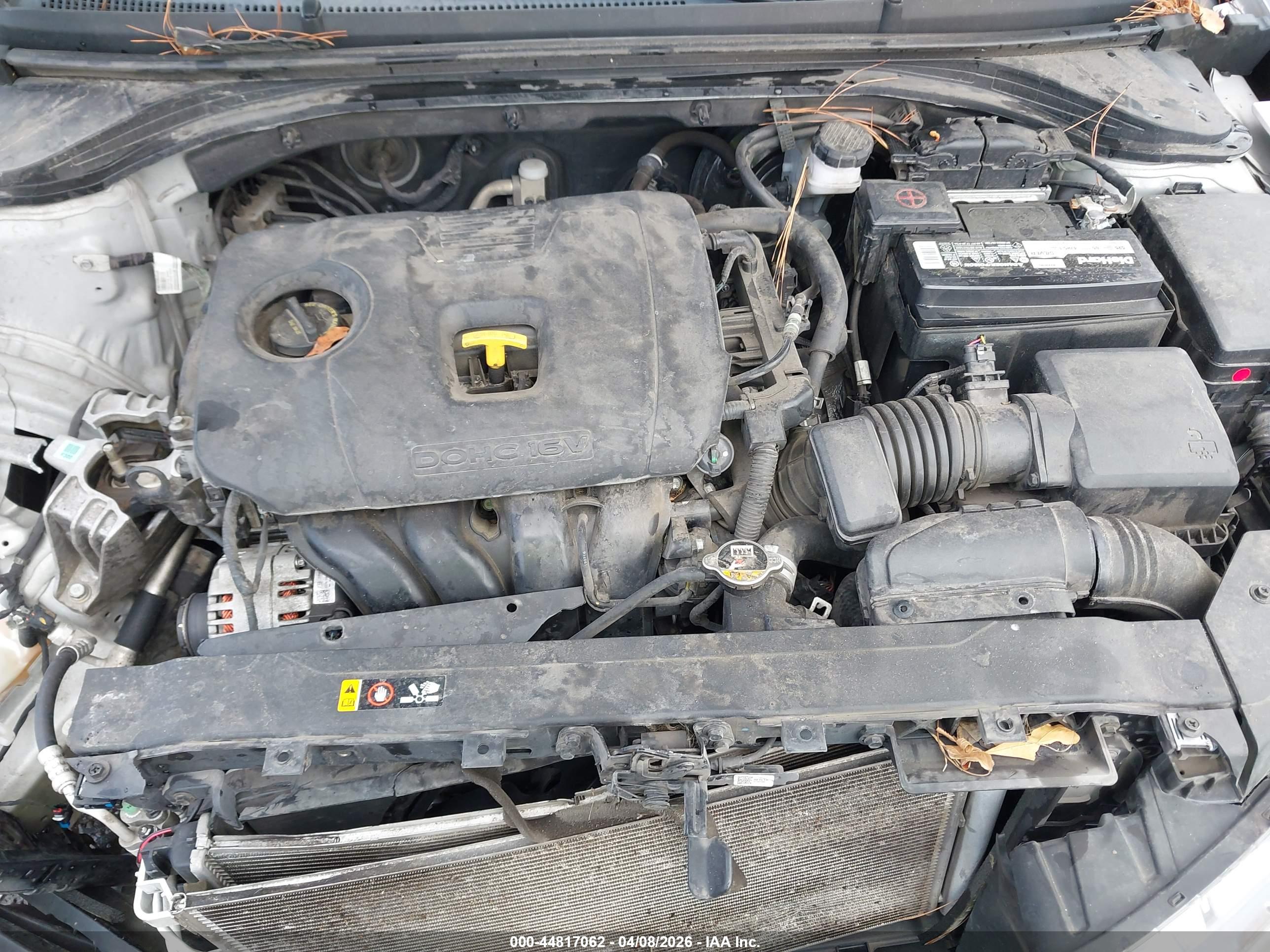HYUNDAI ELANTRA image 10