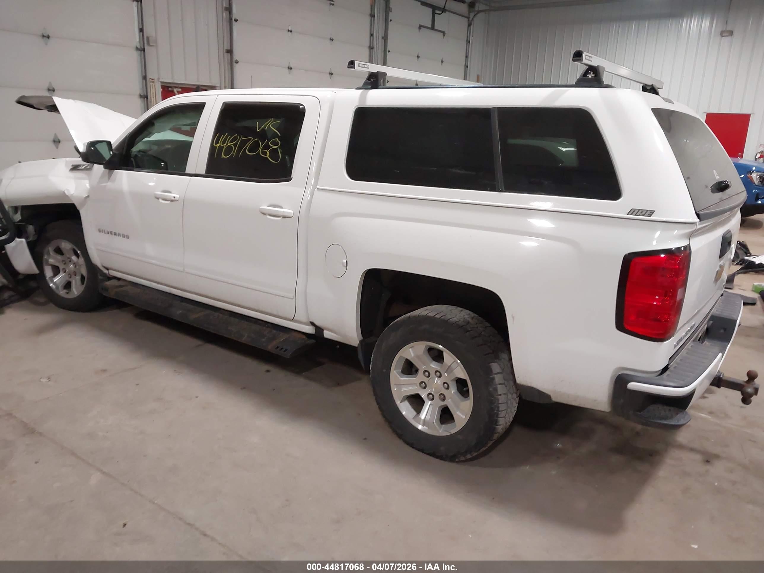 CHEVROLET SILVERADO image 3