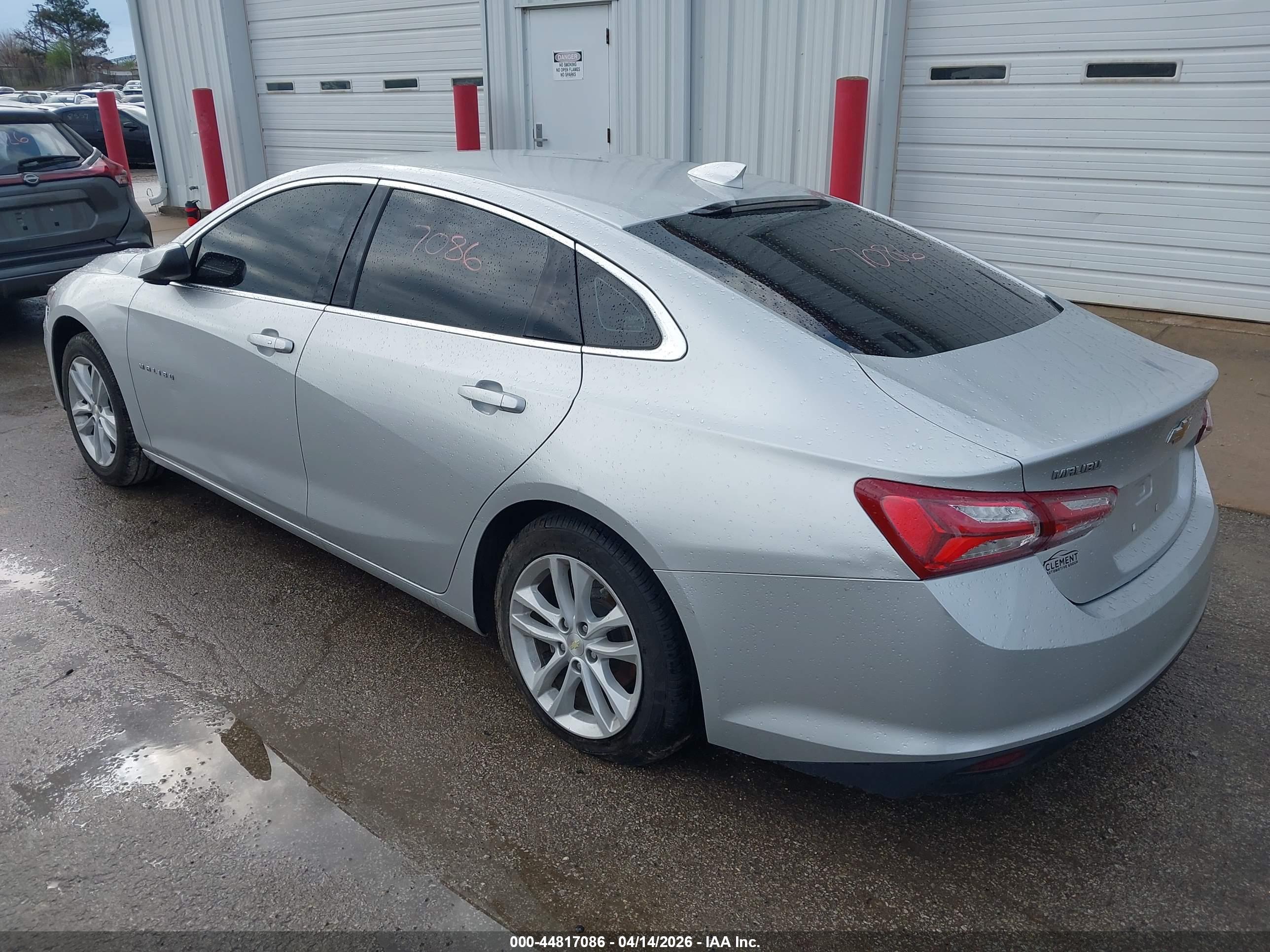 CHEVROLET MALIBU image 3