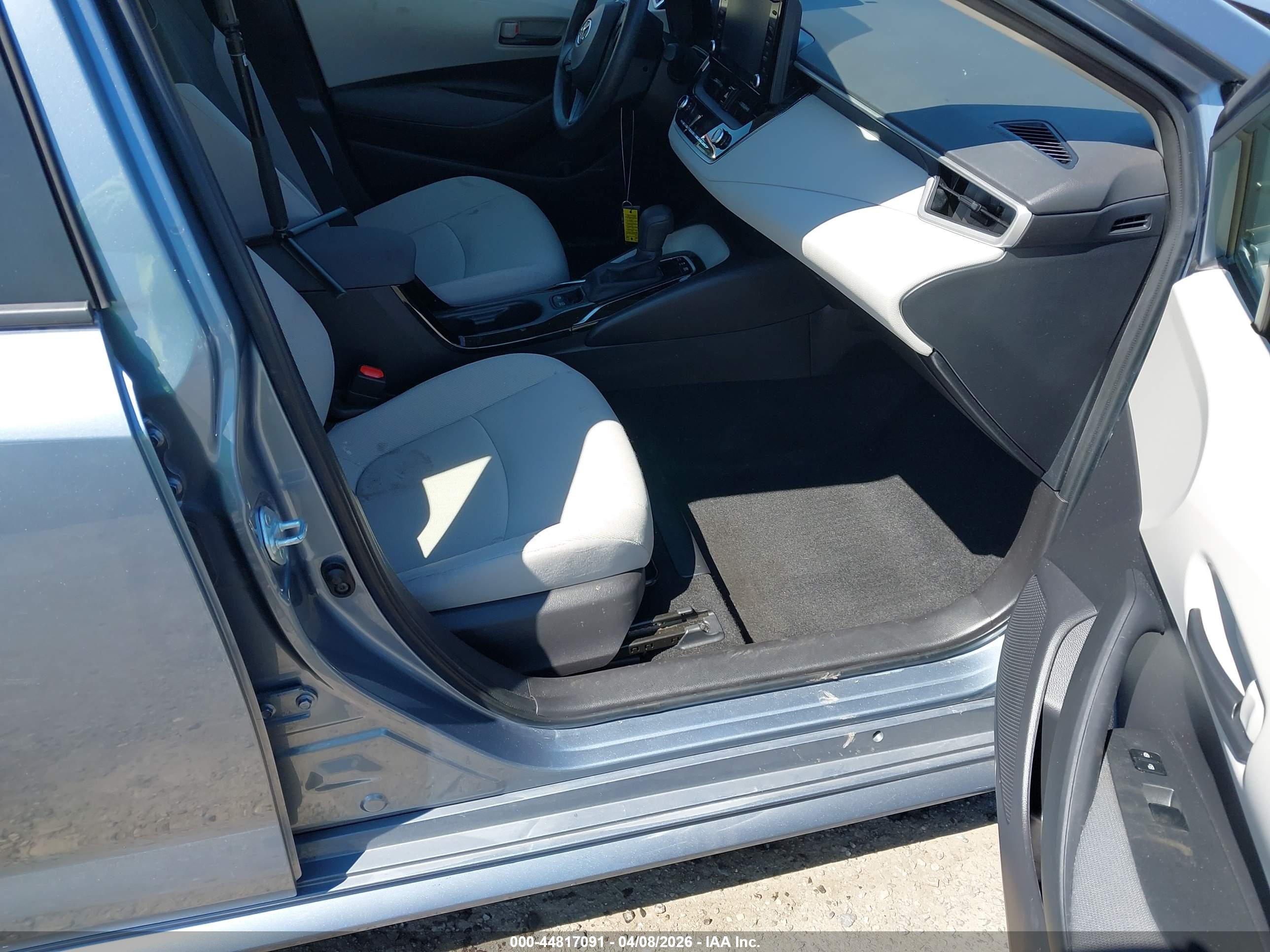 TOYOTA COROLLA image 5