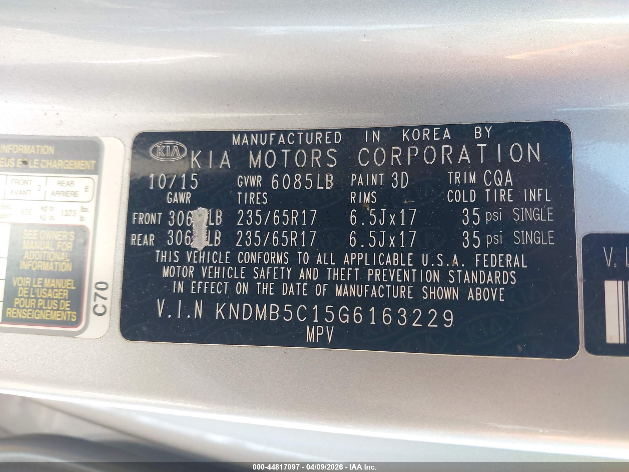 KIA SEDONA image 9