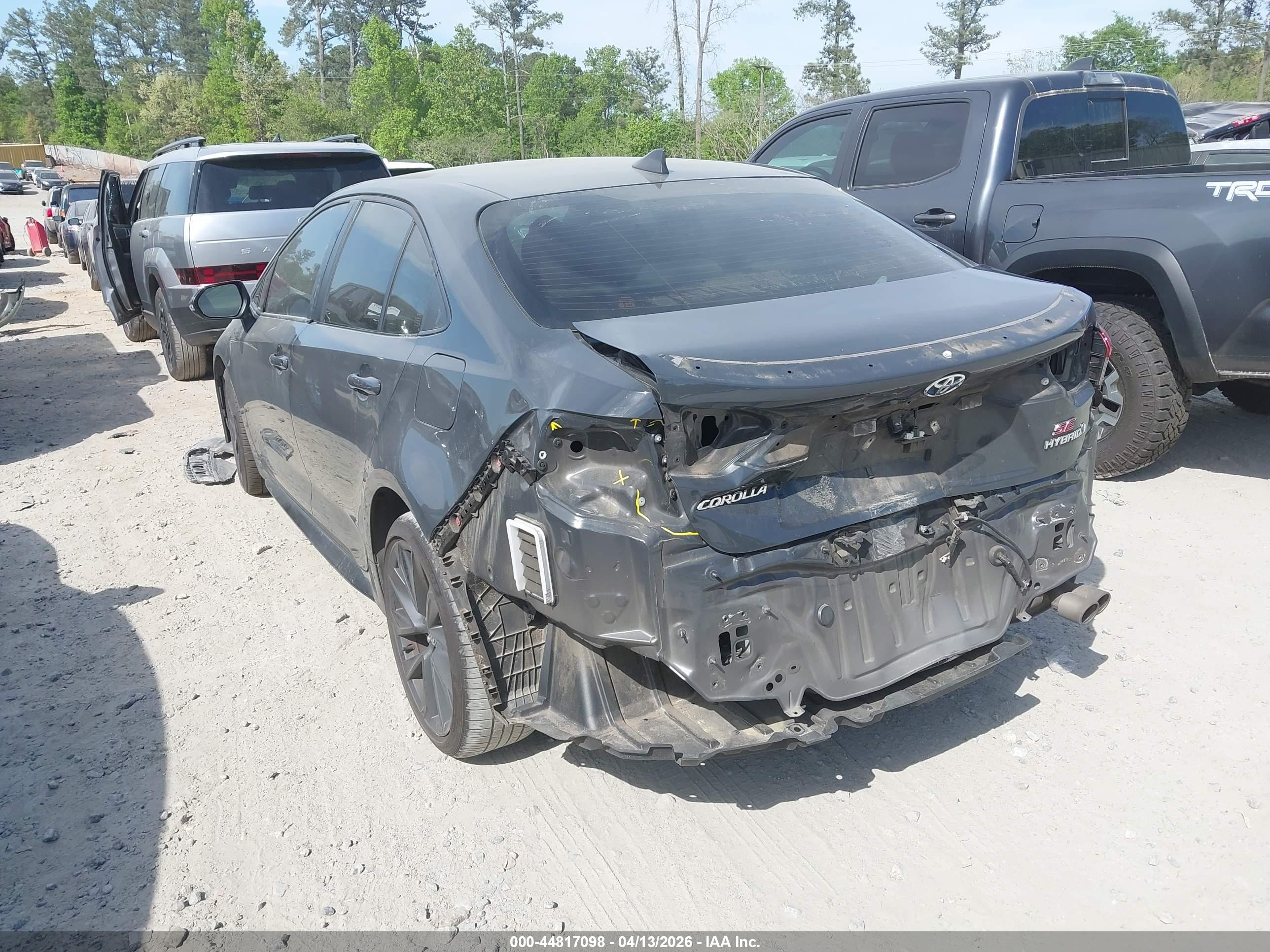 TOYOTA COROLLA image 3