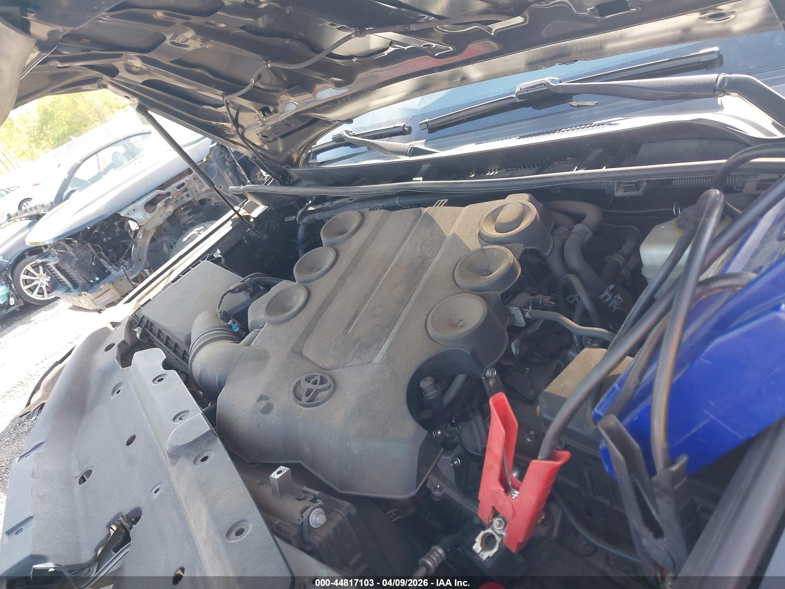 TOYOTA 4RUNNER image 10