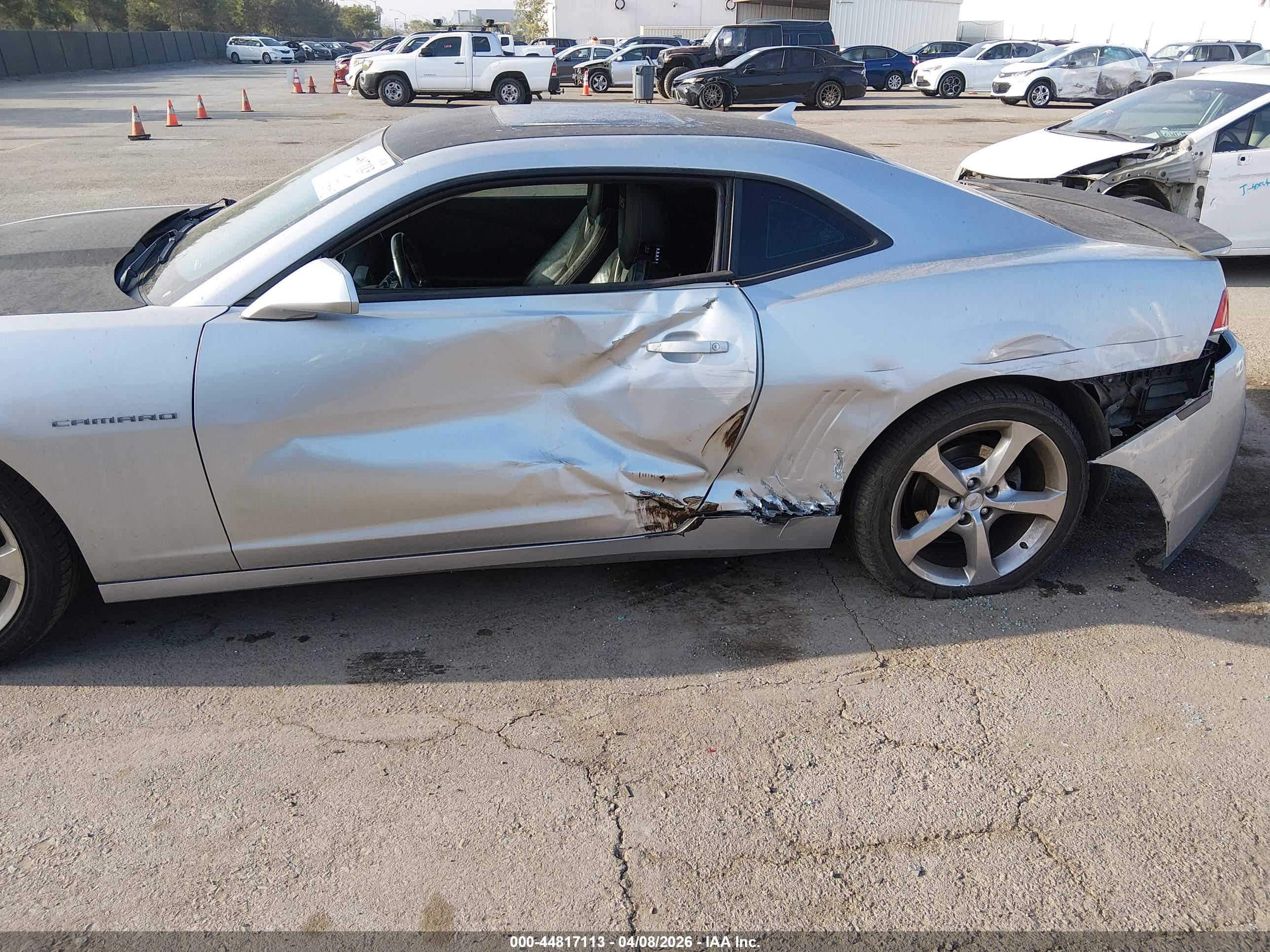 CHEVROLET CAMARO image 6
