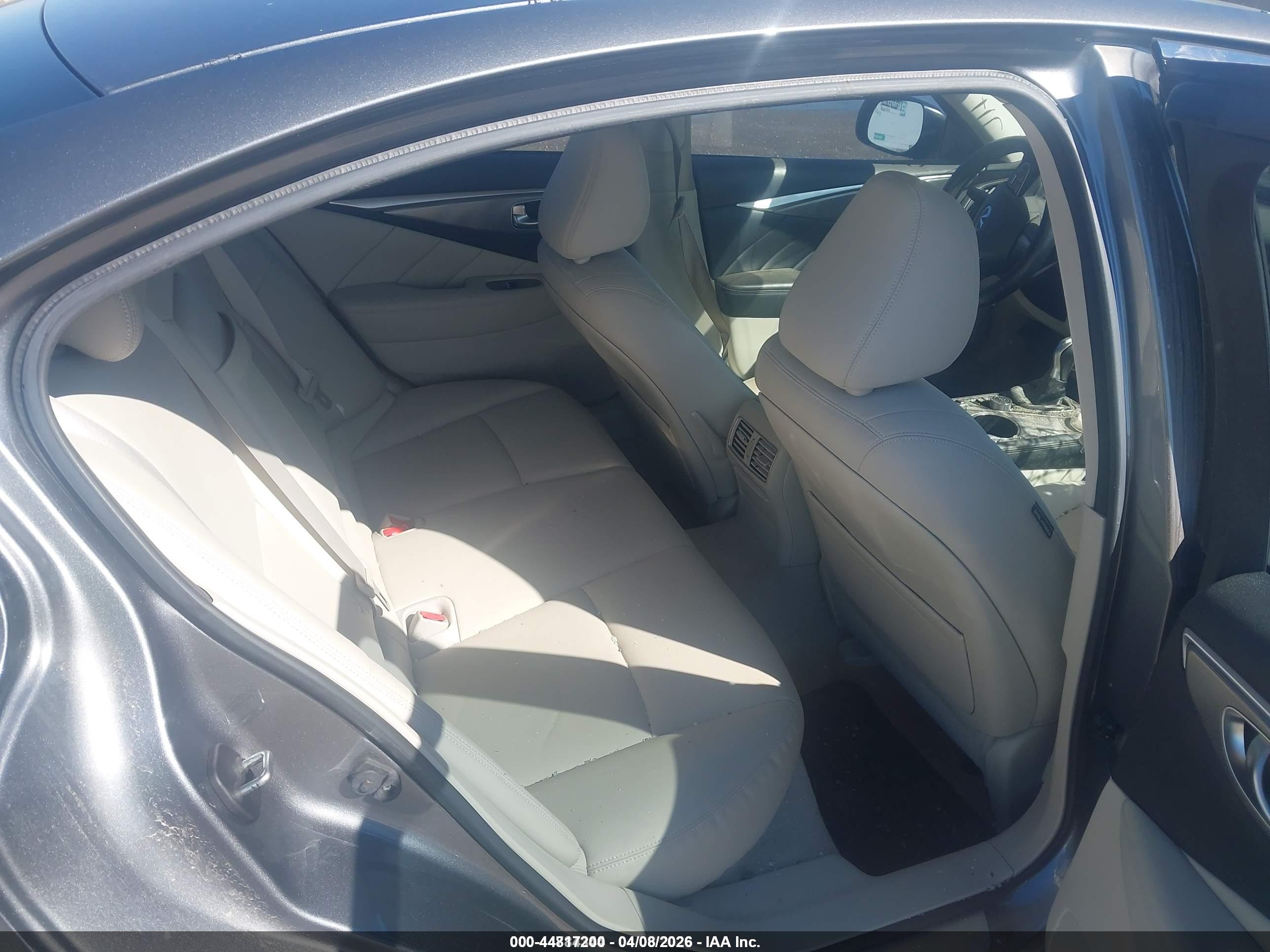 INFINITI Q50 image 8