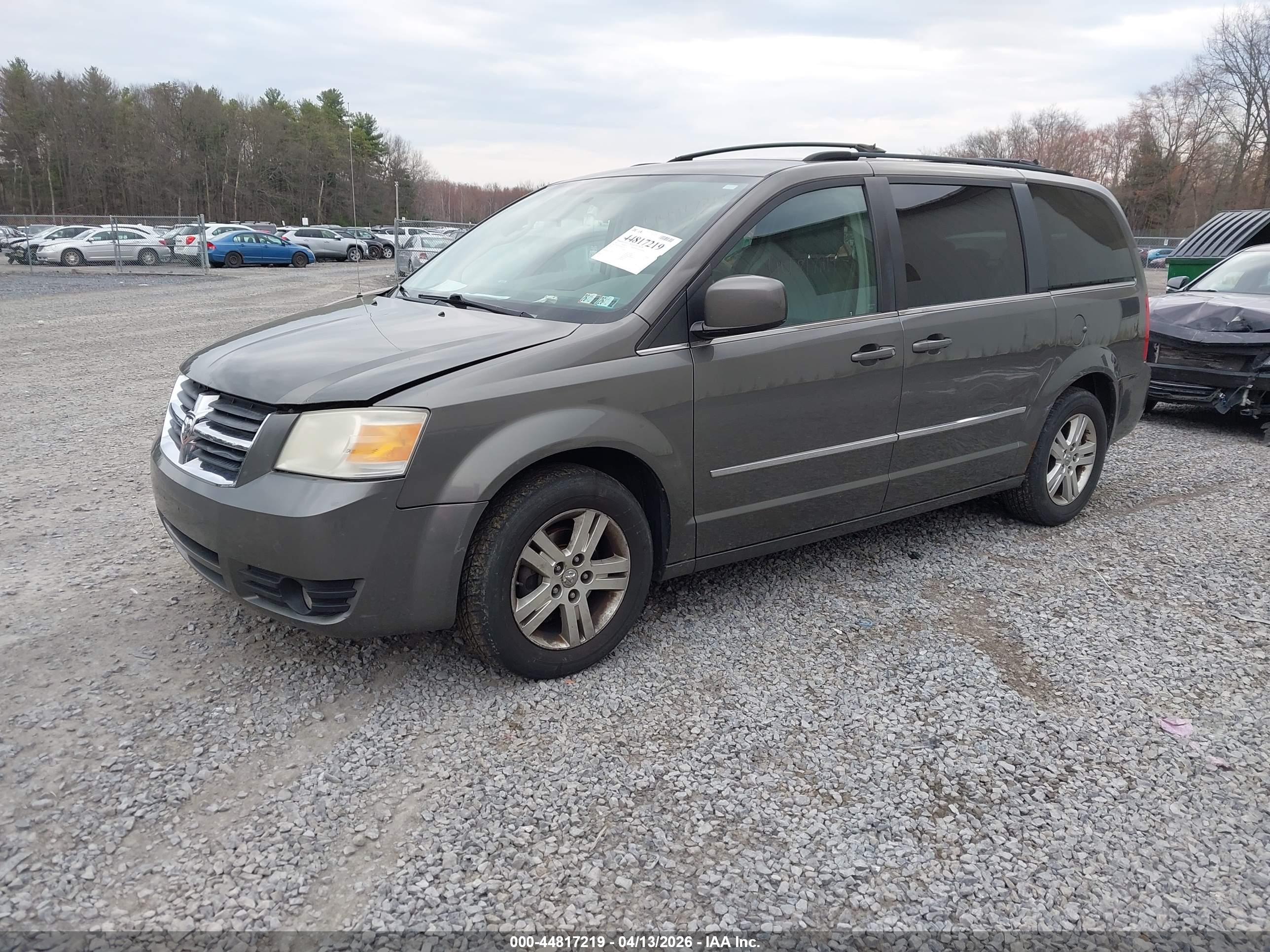 DODGE GRAND image 2