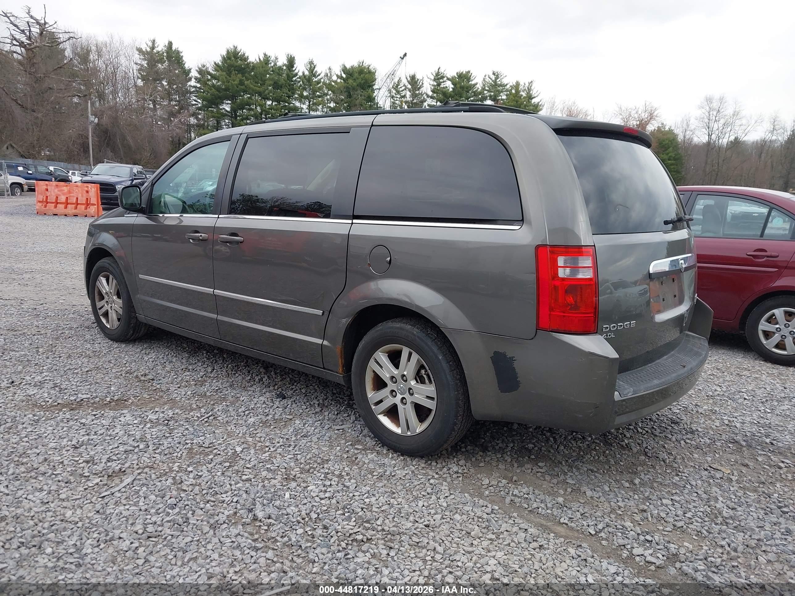 DODGE GRAND image 3