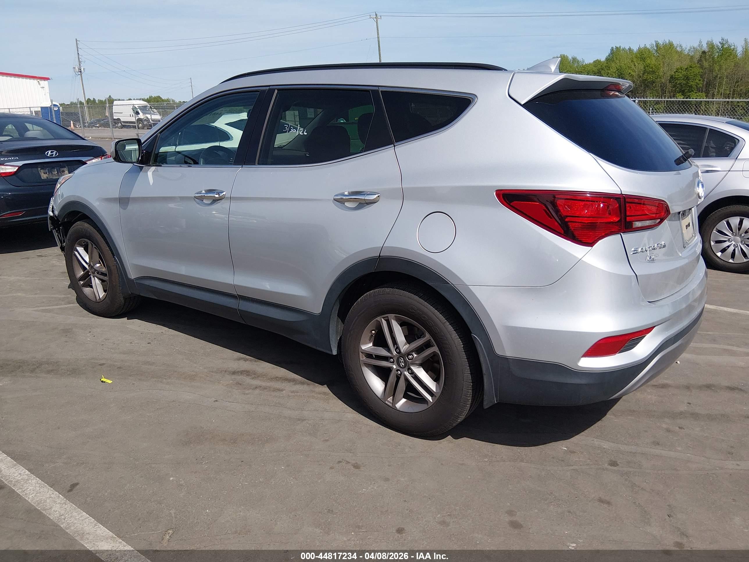 HYUNDAI SANTA image 3