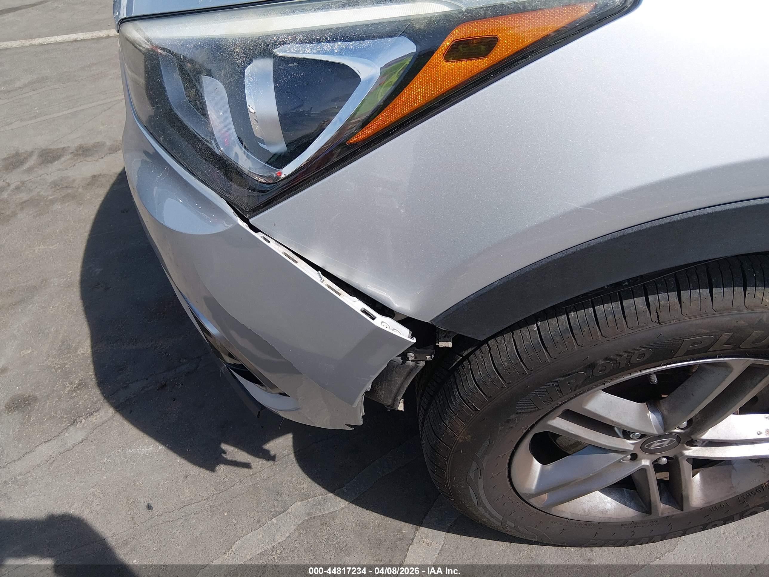 HYUNDAI SANTA image 6