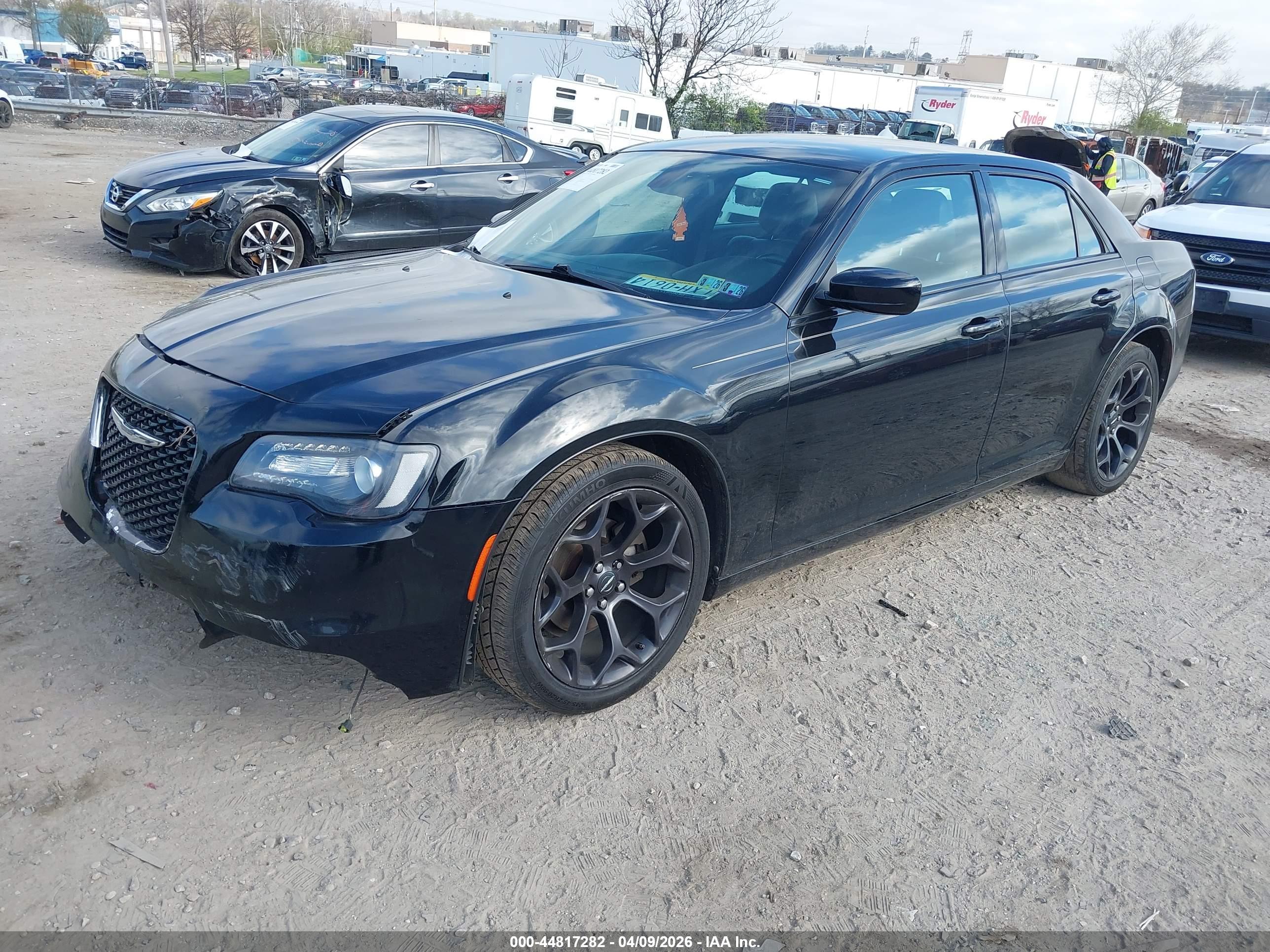 CHRYSLER 300 image 2
