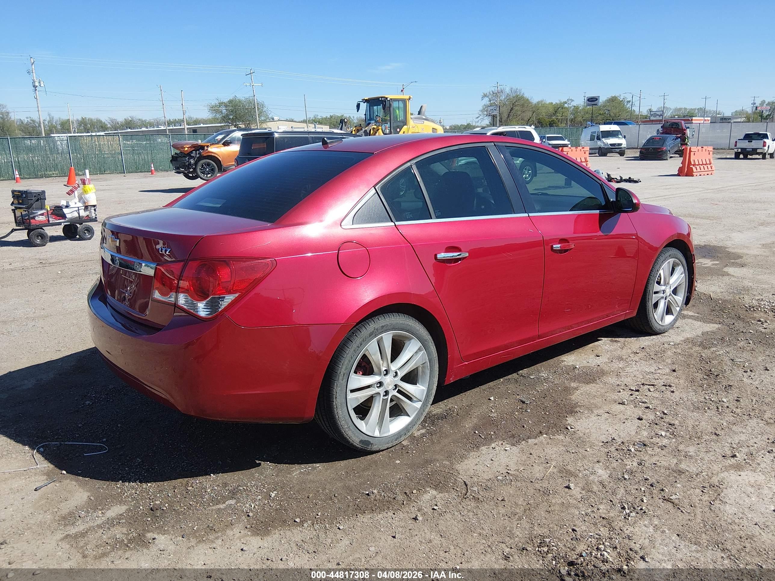 CHEVROLET CRUZE image 4