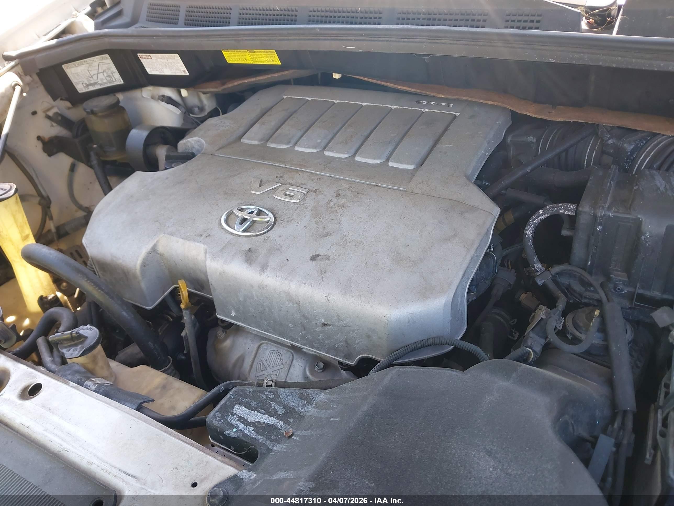 TOYOTA SIENNA image 10
