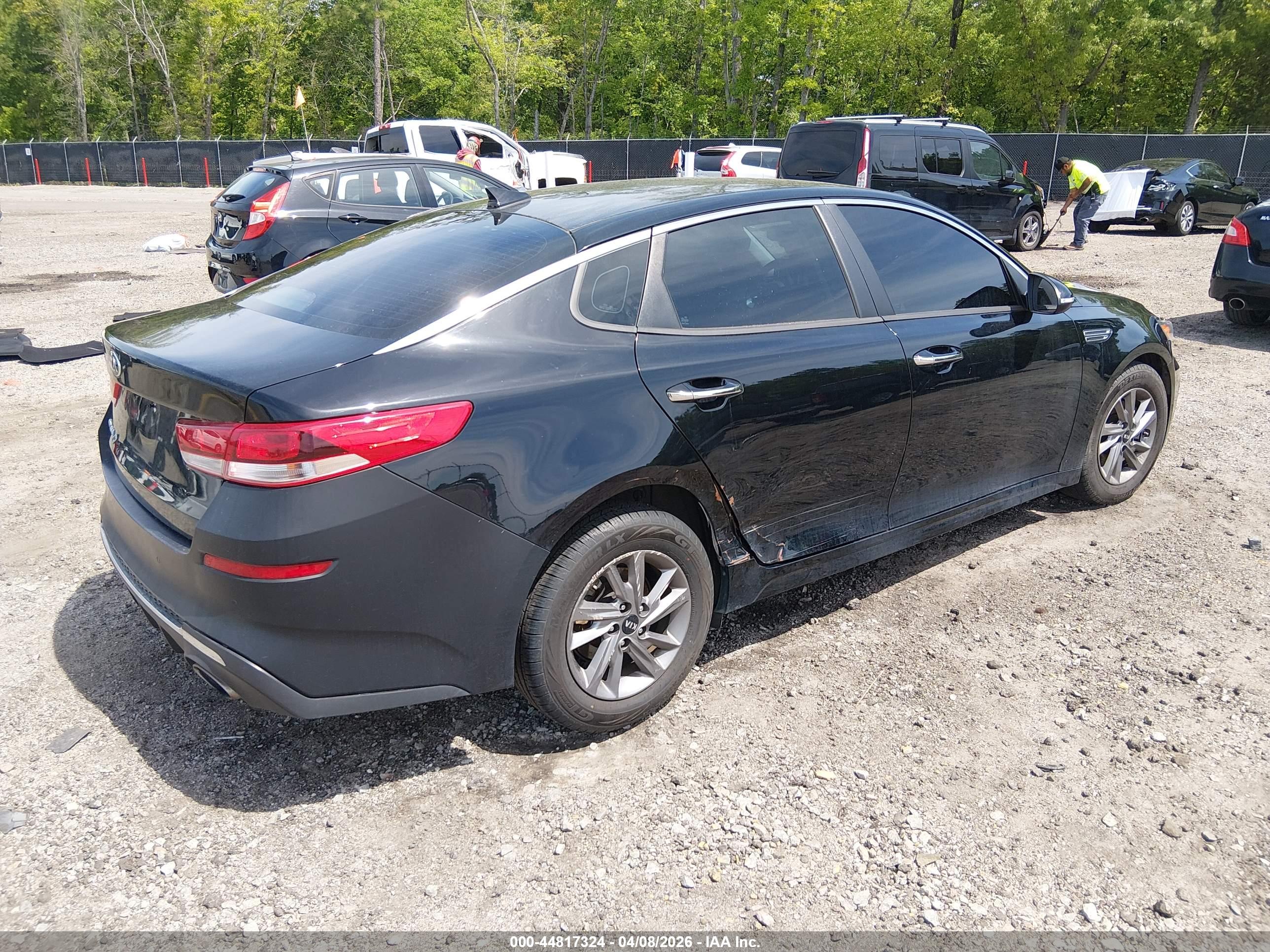 KIA OPTIMA image 4