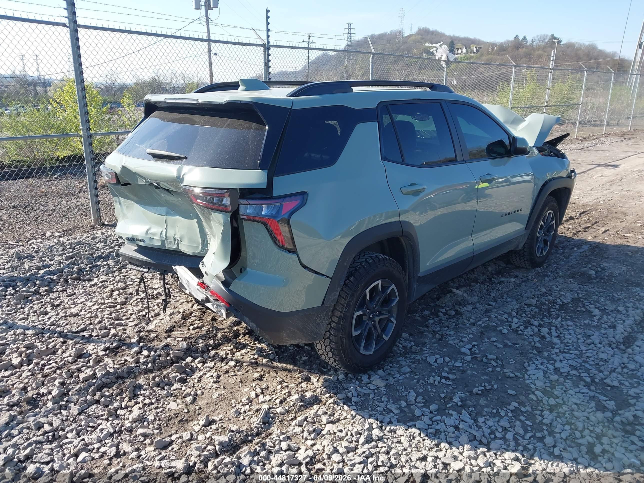 CHEVROLET EQUINOX image 4