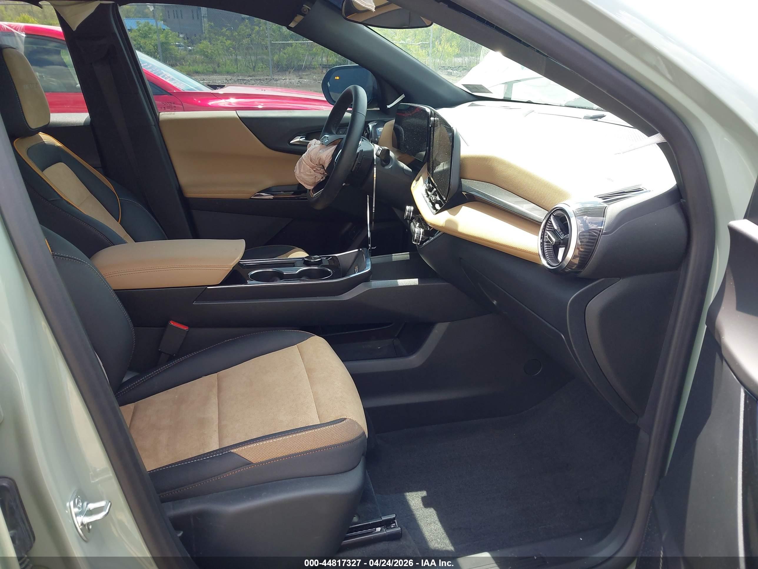CHEVROLET EQUINOX image 5